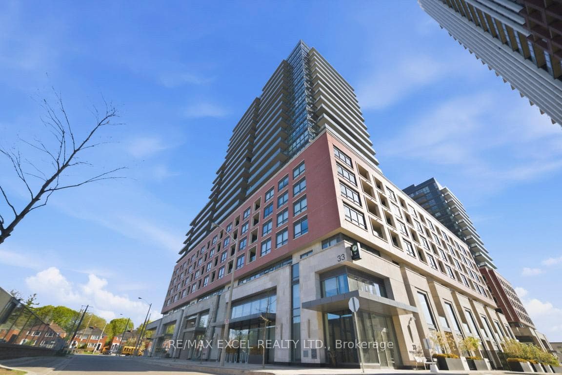 33 Frederick Todd Way Unit 303 - Condo photo 2 of 49 in Flemingdon Park / Don Mills, Ontario