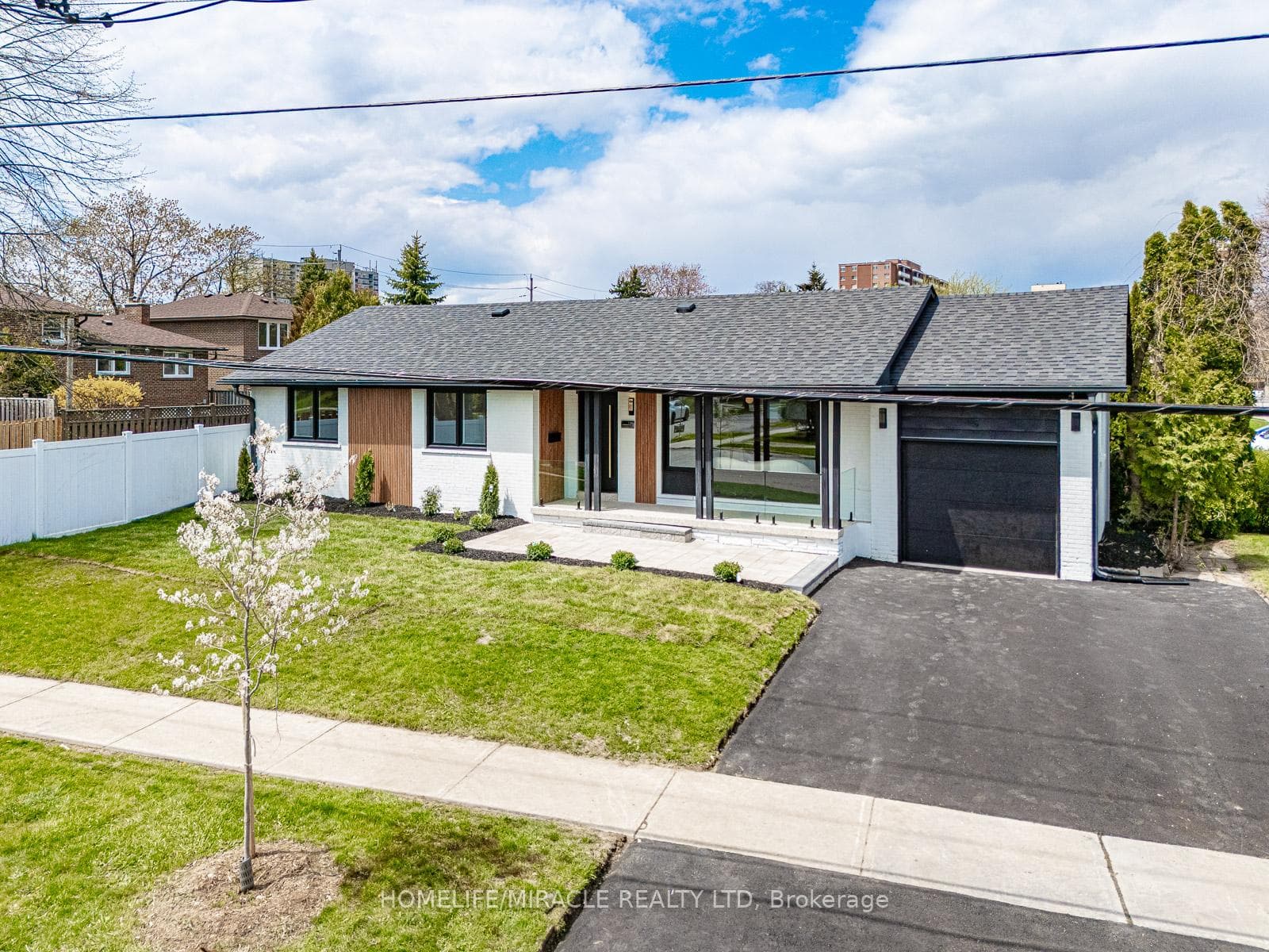 158 Cass Avenue - Detached photo 39 of 41 in Scarborough Village / Eglinton East, Ontario