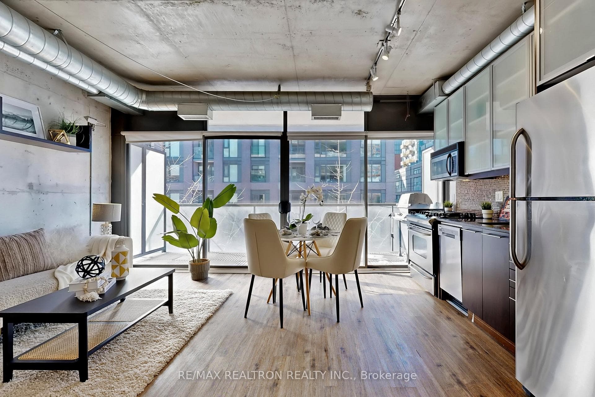 533 Richmond Street Unit 408 - Condo photo 5 of 23 in Downtown Toronto / Waterfront, Ontario