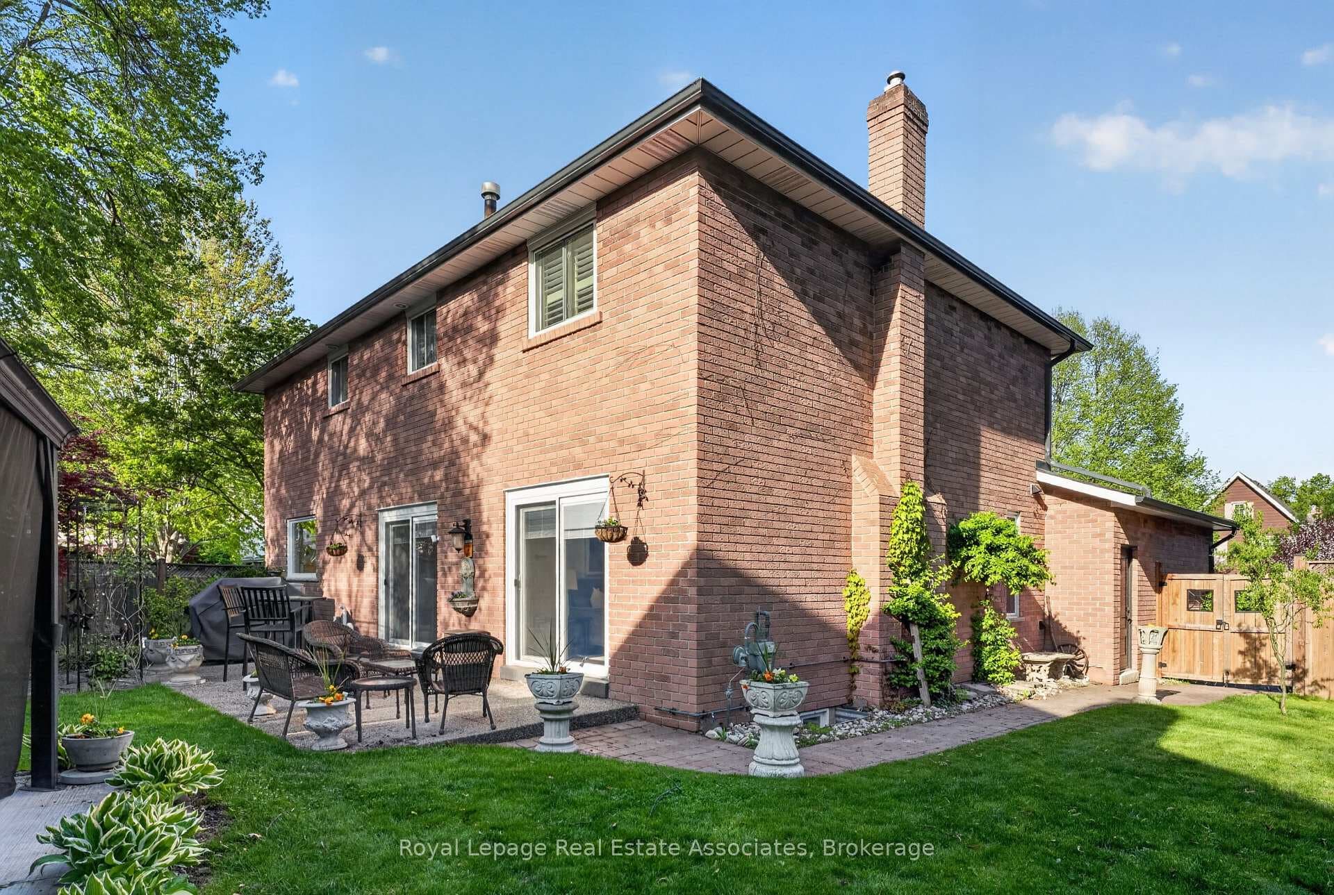 174 Cheverie Street - Detached photo 43 of 49 in Oakville, Ontario