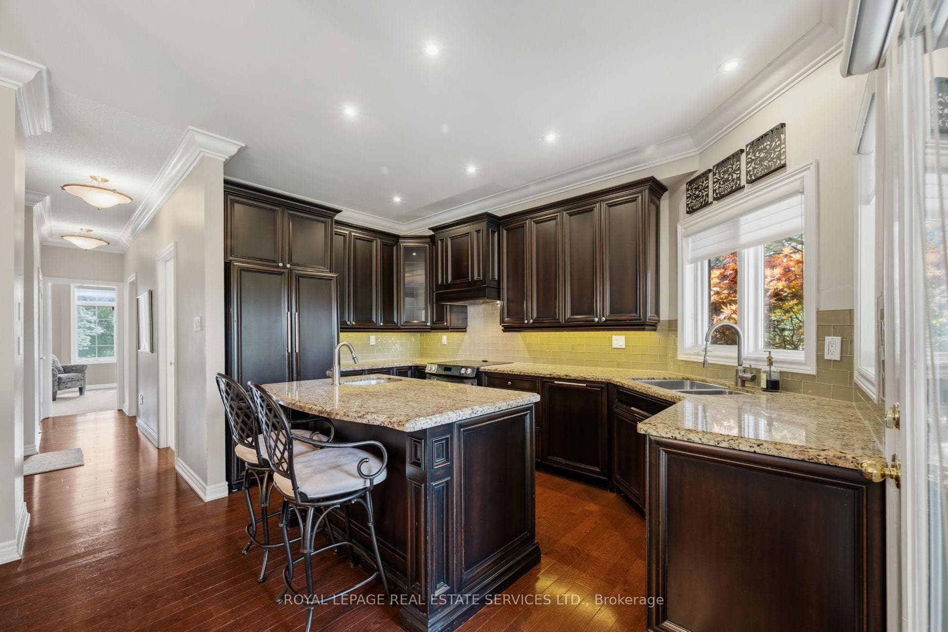 2130 Dickson Road Unit 10 - Condo photo 11 of 49 in Mississauga, Ontario