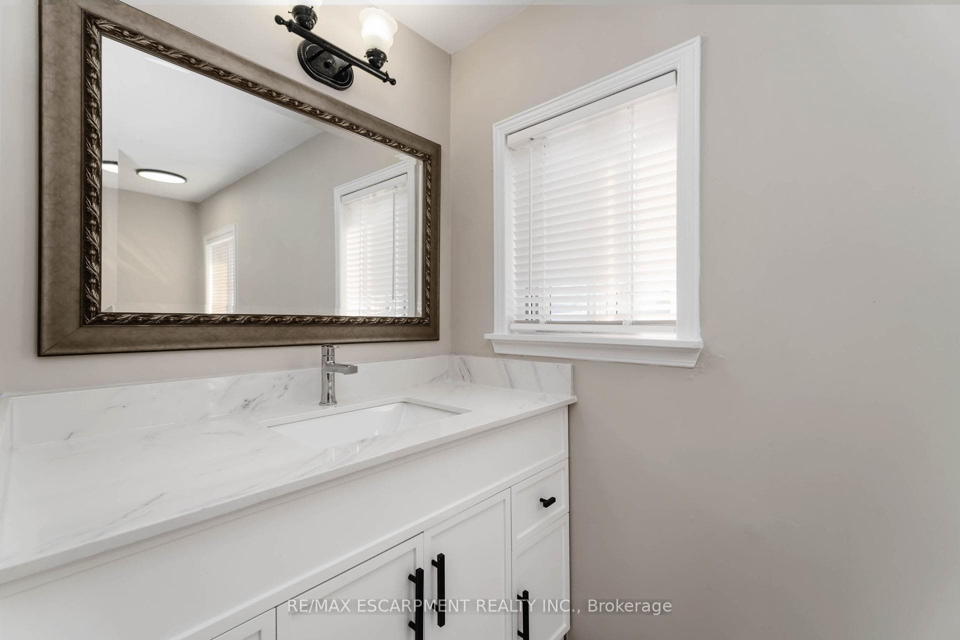 187 Barton Street - Semi-Detached photo 13 of 21 in Hamilton, Ontario