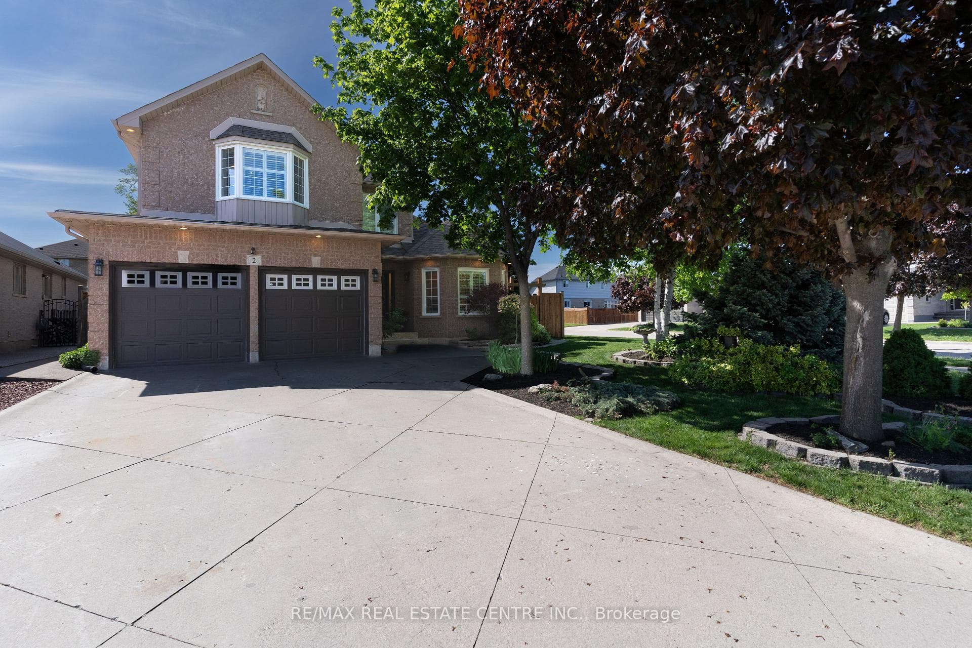 2 Orvieto Court - Detached photo 1 of 47 in Hamilton, Ontario