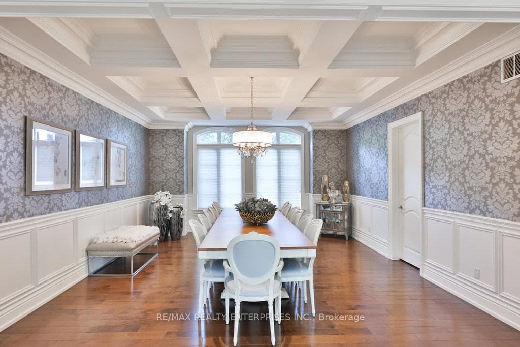 1459 Stavebank Road - Detached photo 21 of 48 in Mississauga, Ontario