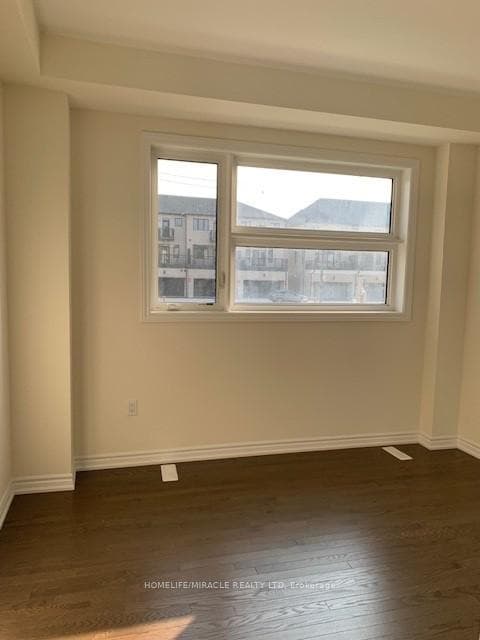 72 Coolhurst Avenue - Townhouse photo 22 of 24 in Brampton, Ontario
