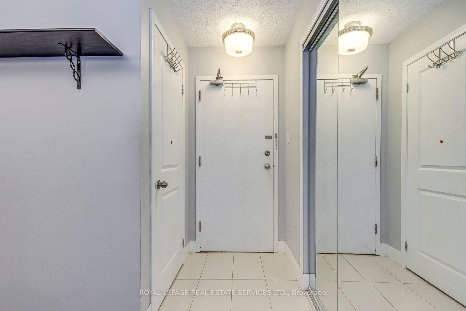 1450 Glen Abbey Gate Unit 911 - Condo photo 6 of 29 in Oakville, Ontario