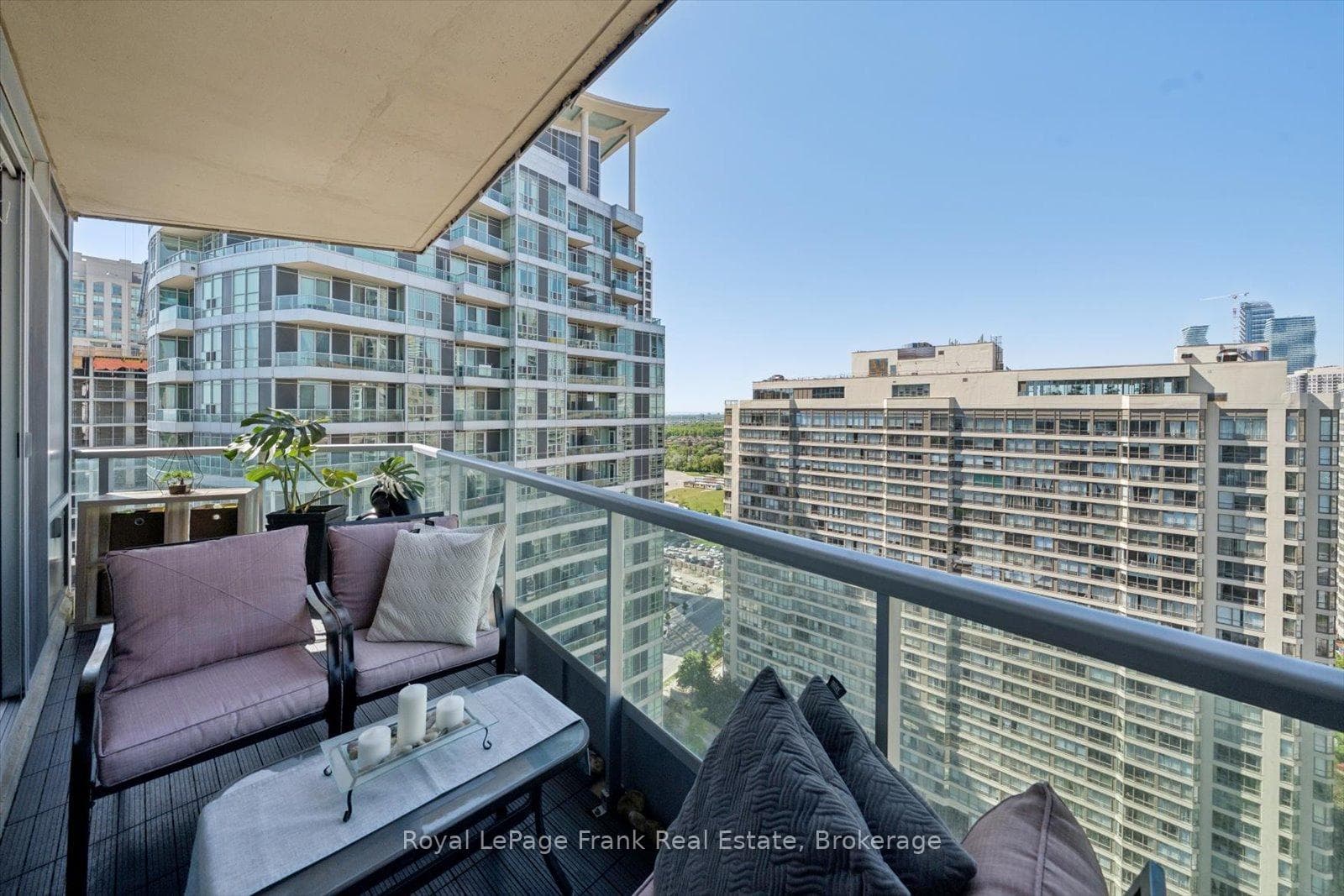 1 Elm Drive Unit 2405 - Condo photo 20 of 22 in Mississauga, Ontario