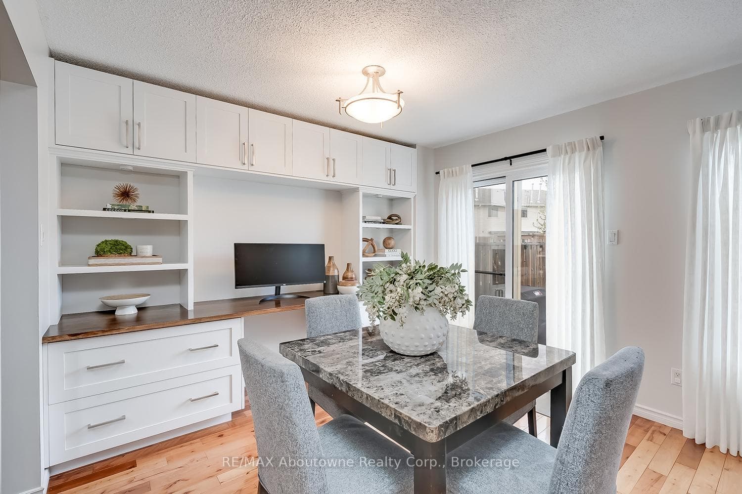 2470 Headon Forest Drive Unit 41 - Condo photo 17 of 42 in Burlington, Ontario