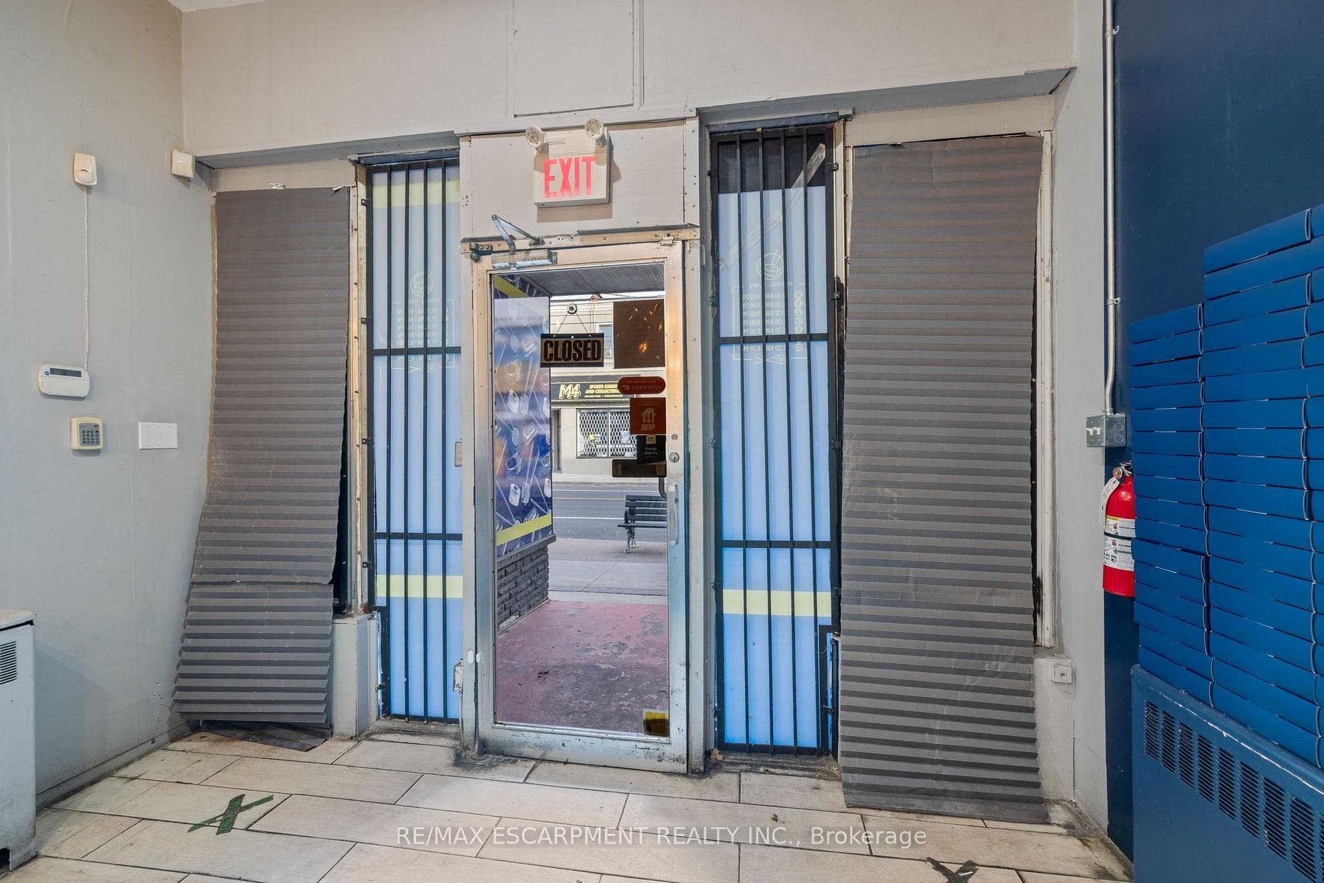 542 Concession Street - Commercial photo 6 of 40 in Hamilton, Ontario