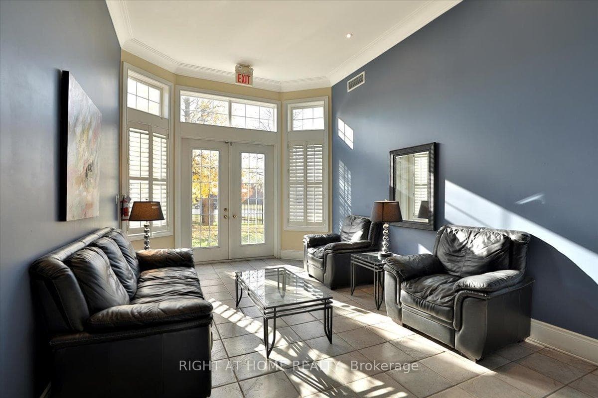 1451 Walker's Line Unit Unit # 312 - Condo photo 44 of 47 in Burlington, Ontario