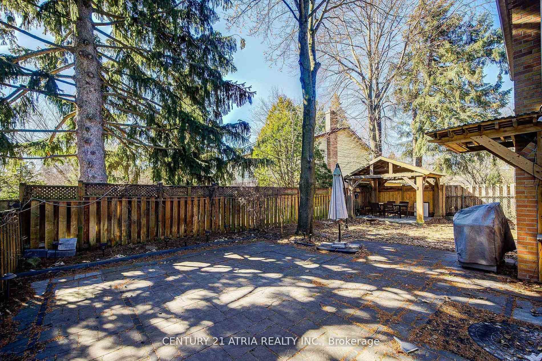 27 Denlow Boulevard - Detached photo 44 of 50 in Don Mills / Parkwoods / Victoria Village, Ontario