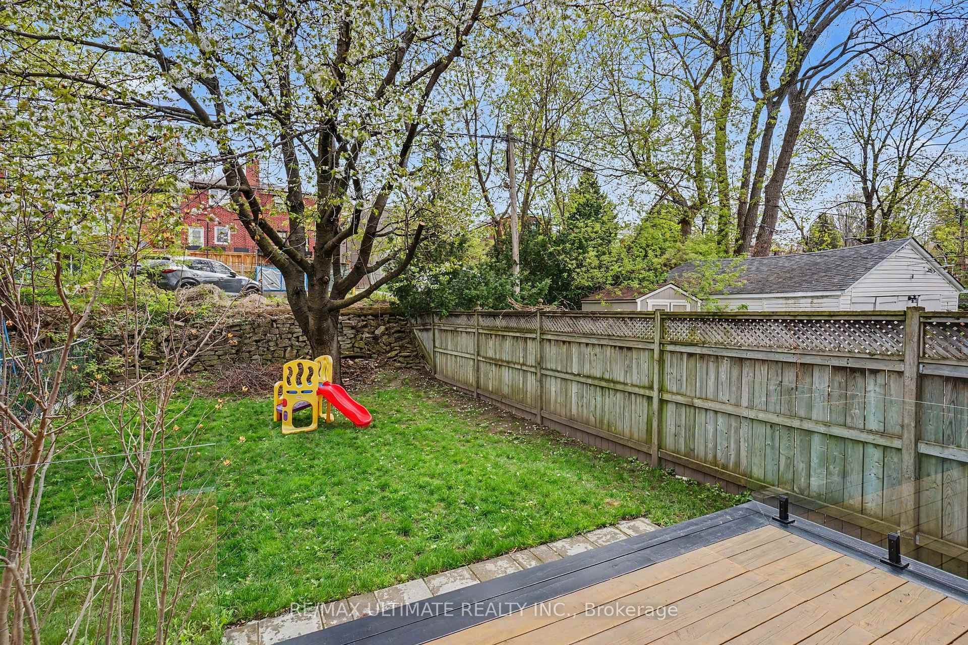 89 Alberta Avenue - Semi-Detached photo 44 of 49 in Annex / Yorkville / Summerhill, Ontario