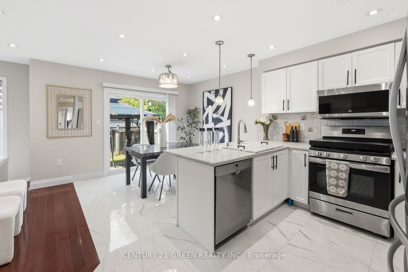 913 Philbrook Drive - Semi-Detached photo 13 of 50 in Milton, Ontario