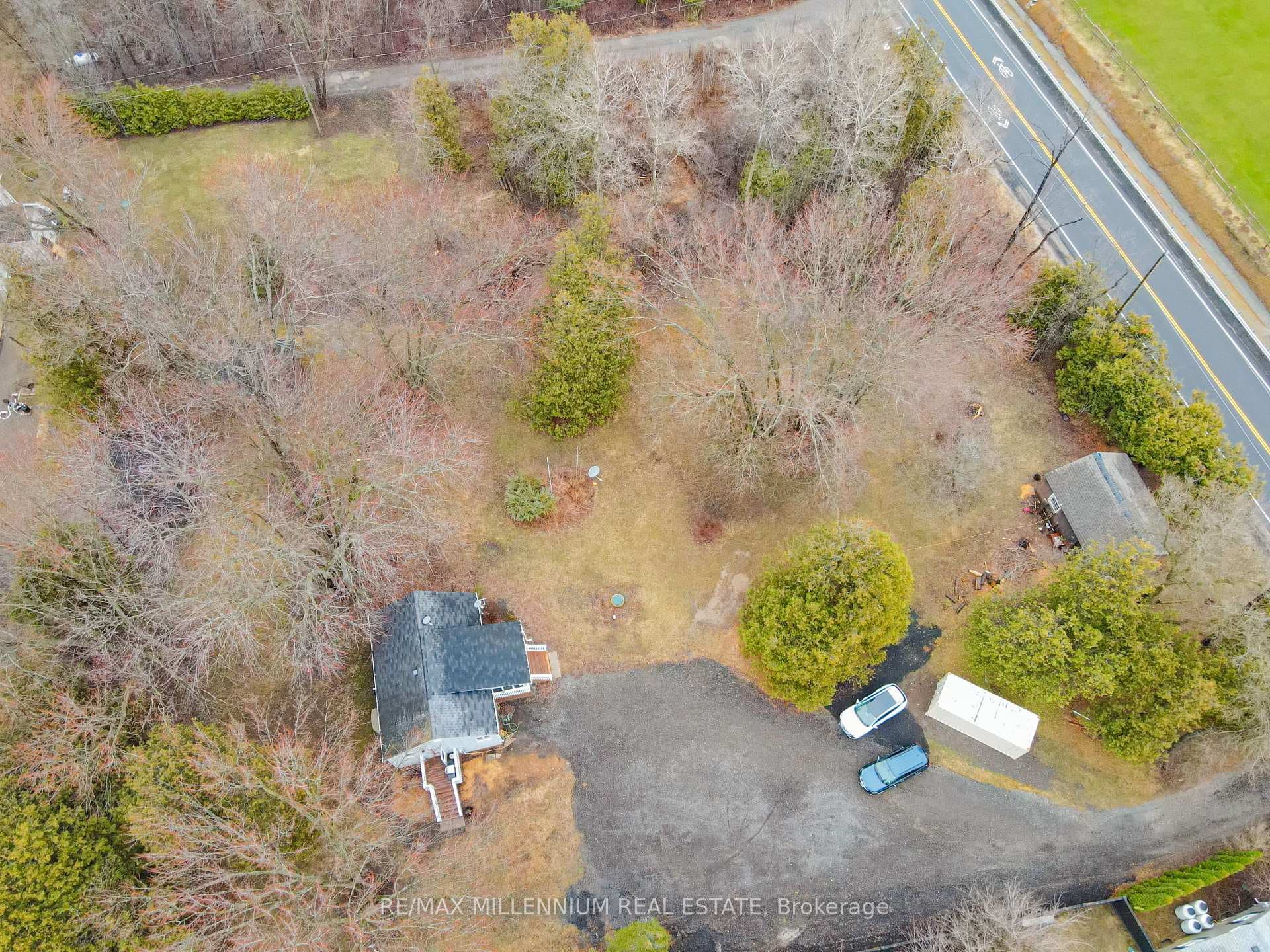 2424 Olde Base Line Road - Detached photo 23 of 24 in Caledon, Ontario