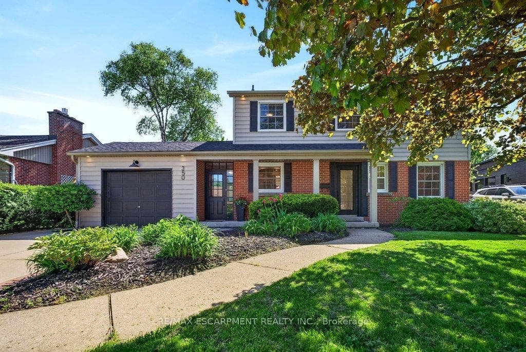 350 East Side Crescent - Detached photo 3 of 43 in Burlington, Ontario