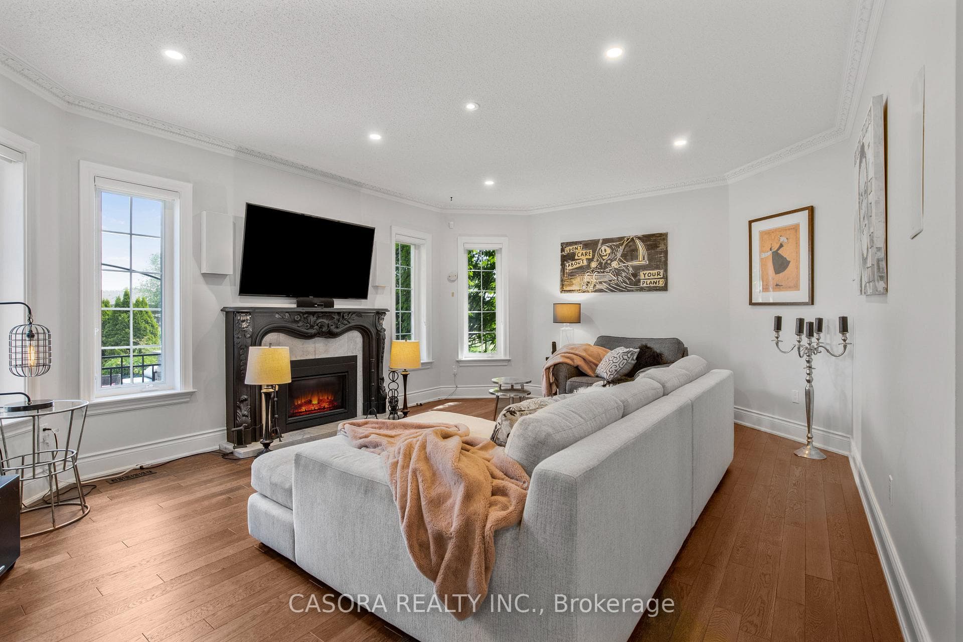 2147 Berwick Drive - Detached photo 13 of 49 in Burlington, Ontario