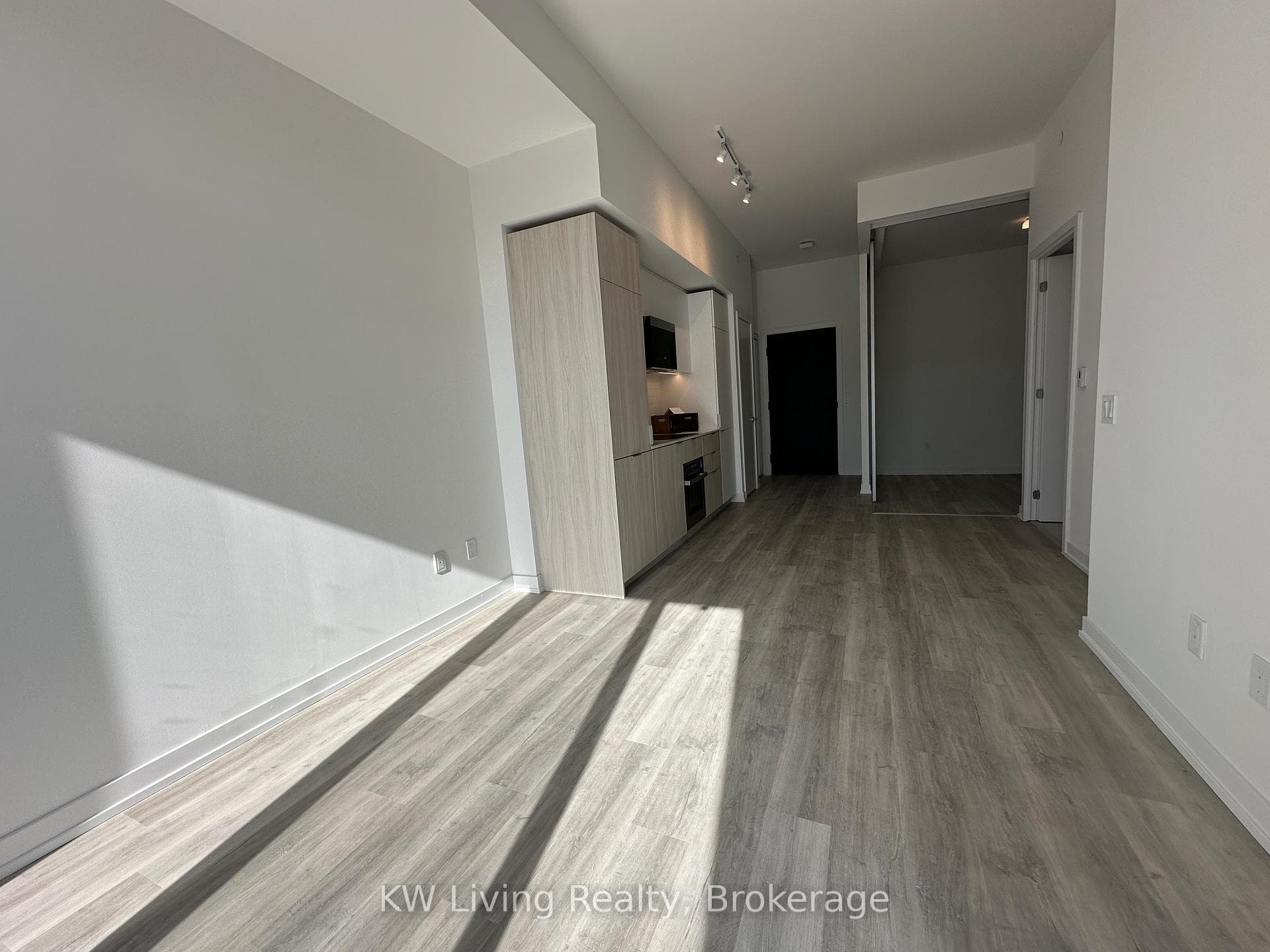 28 Eastern Avenue Unit 616 - Condo photo 11 of 19 in Regent Park / Cabbagetown / St. James Town, Ontario
