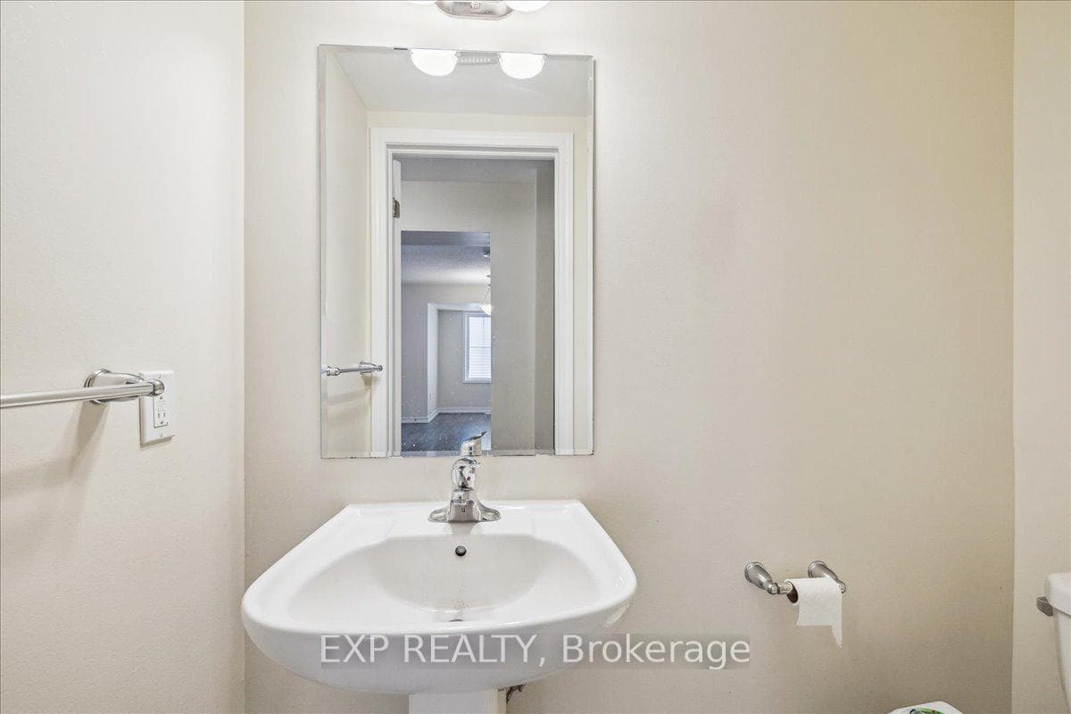107 Lemieux Court - Townhouse photo 20 of 36 in Milton, Ontario