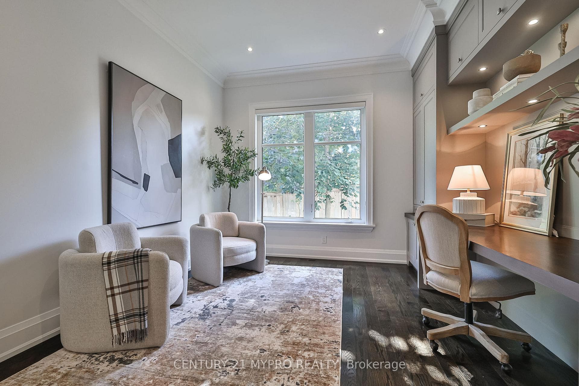 1389 Weaver Avenue - Detached photo 11 of 48 in Oakville, Ontario
