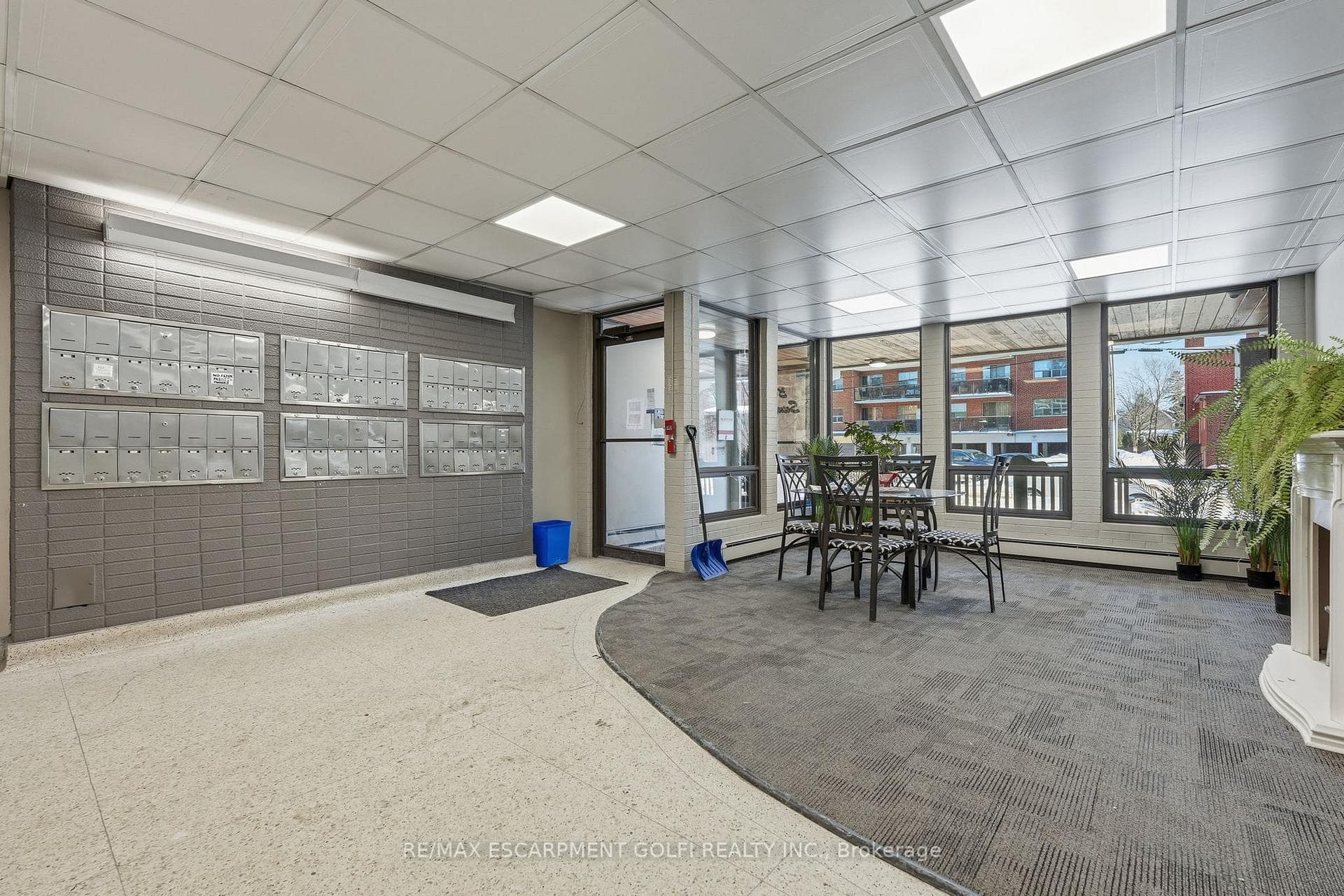30 Summit Avenue Unit 505 - Condo photo 5 of 28 in Hamilton, Ontario