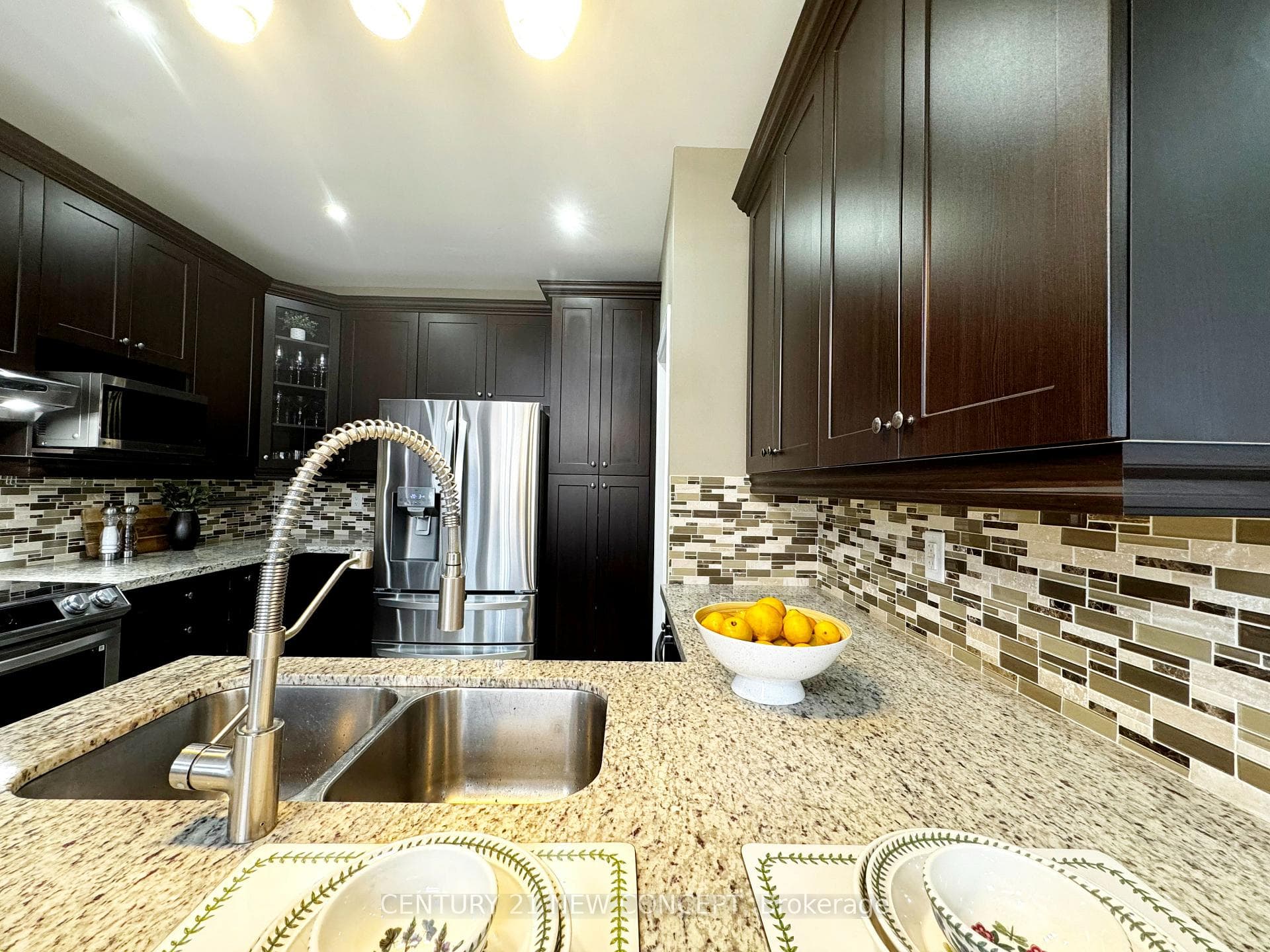 4266 Ryan Lane - Detached photo 11 of 46 in Burlington, Ontario
