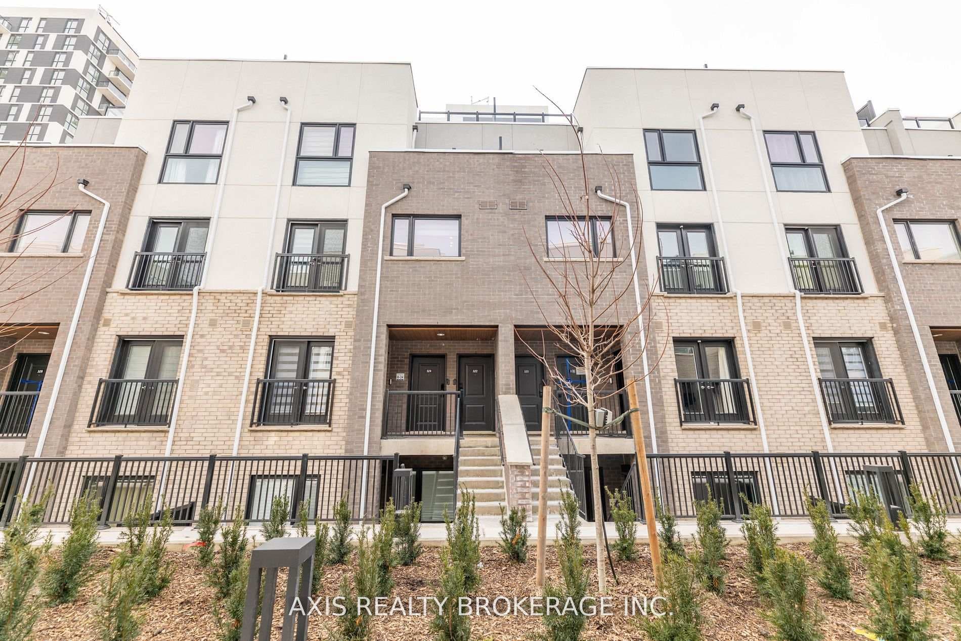 349 Wheat Boom Drive Unit 324 - Condo photo 3 of 27 in Oakville, Ontario