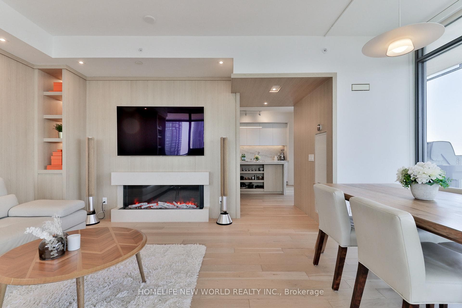 20 Lombard Street Unit 4202 - Condo photo 7 of 35 in Regent Park / Cabbagetown / St. James Town, Ontario