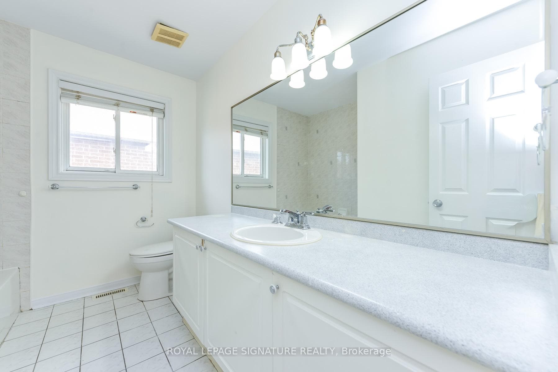 1307 Midgreen Lane - Detached photo 30 of 50 in Mississauga, Ontario