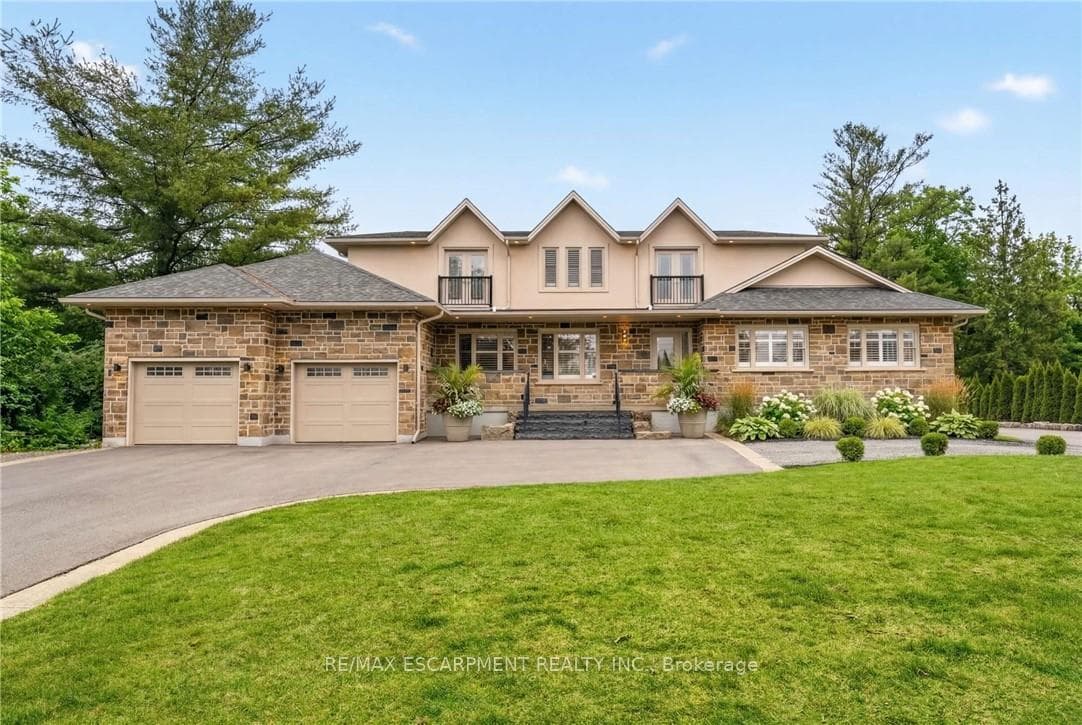1354 No 1 Side Road - home for sale in Burlington, Ontario