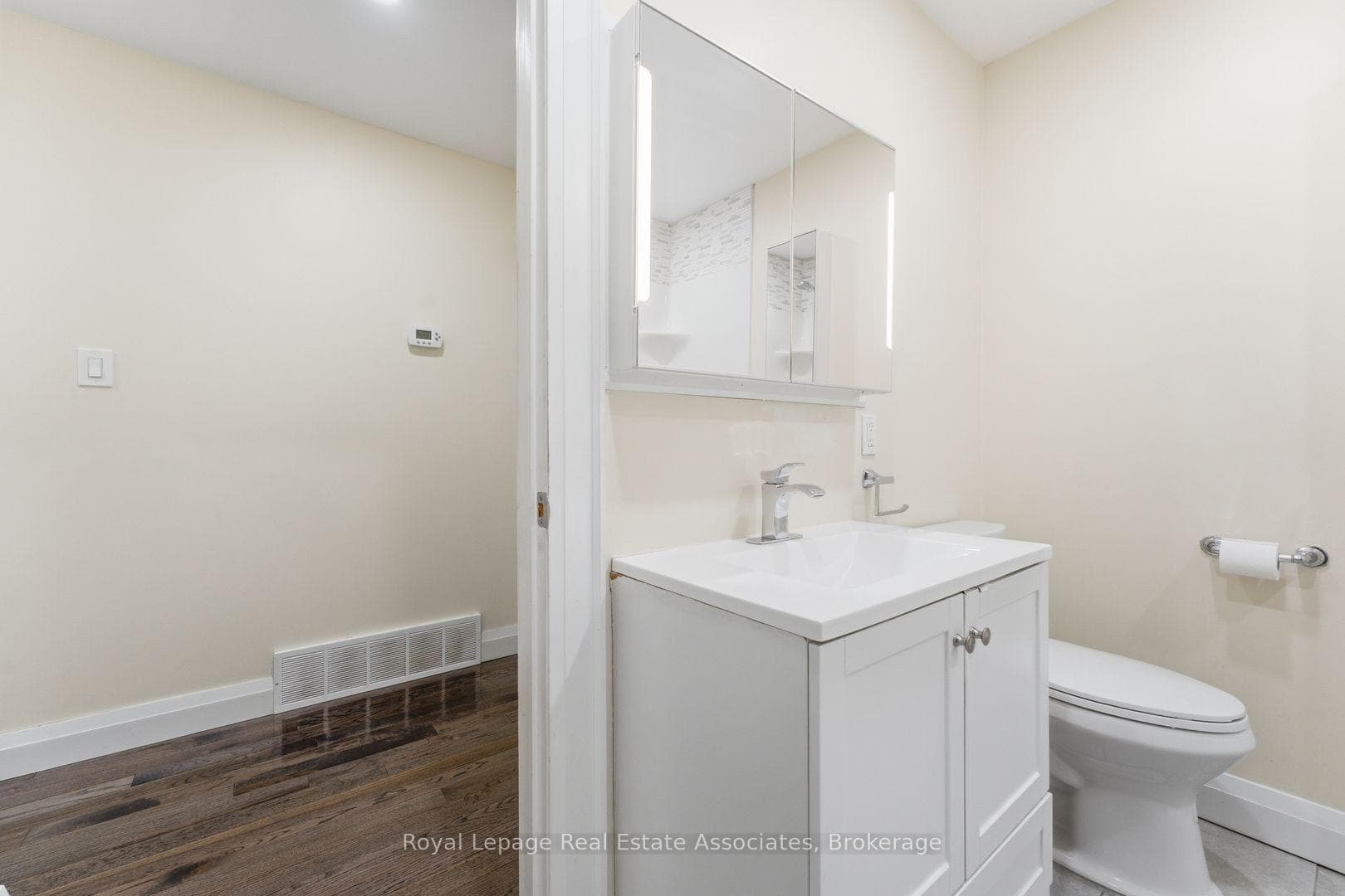 2362 Greenbank Trail - Semi-Detached photo 25 of 50 in Burlington, Ontario