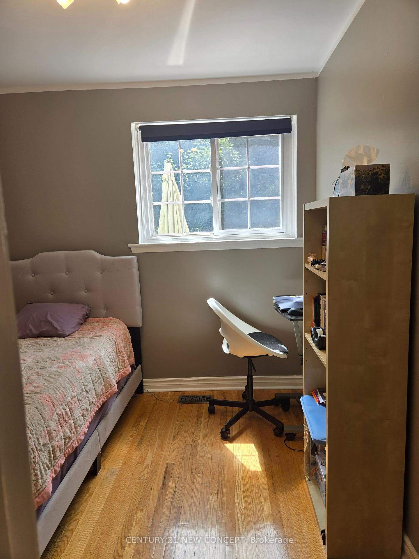412 Melores Drive - Semi-Detached photo 15 of 26 in Burlington, Ontario