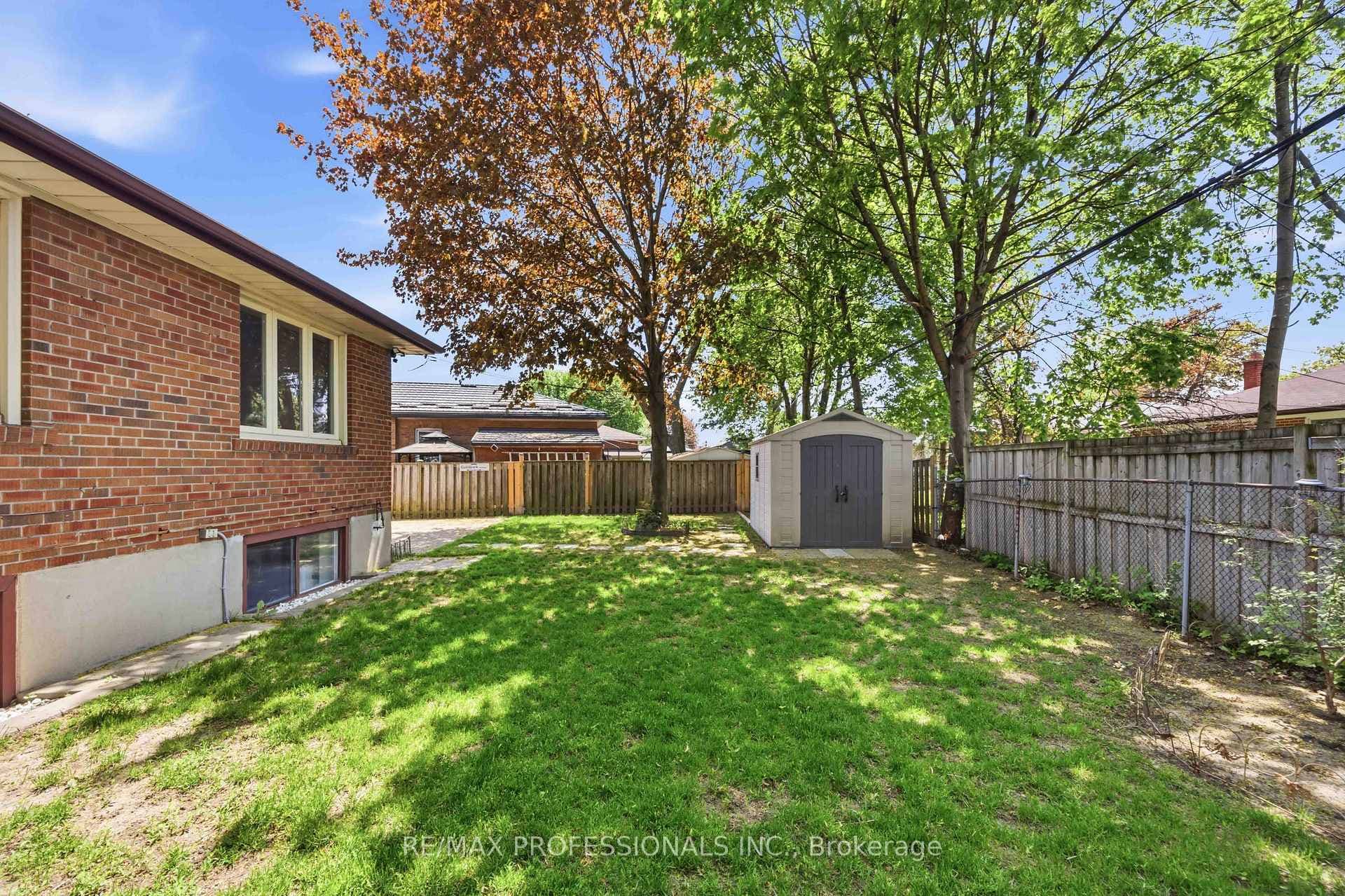 28 Chandler Drive - Detached photo 43 of 45 in Scarborough (West Hill / Highland Creek), Ontario