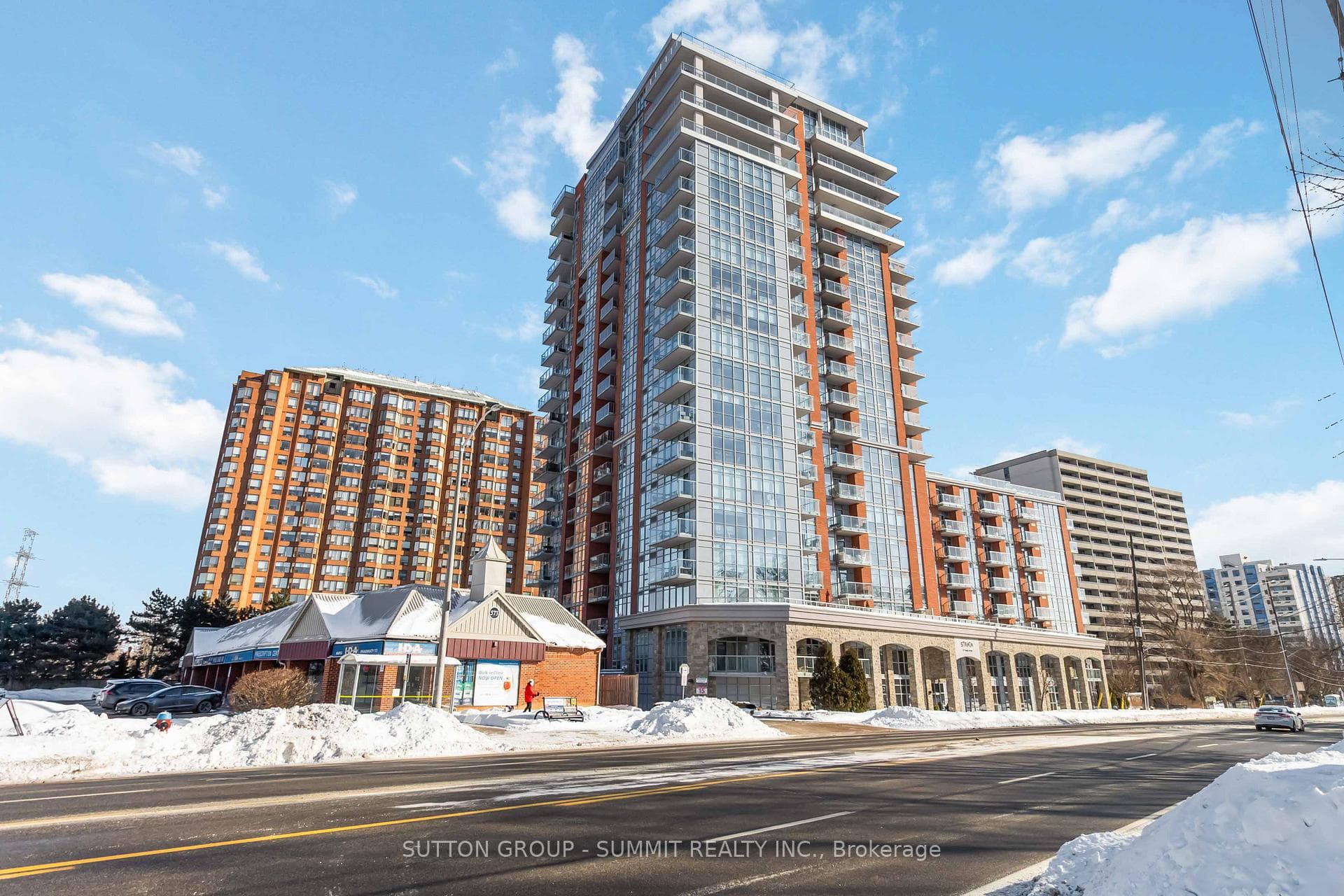 551 Maple Avenue Unit 816 - home for sale in Burlington, Ontario