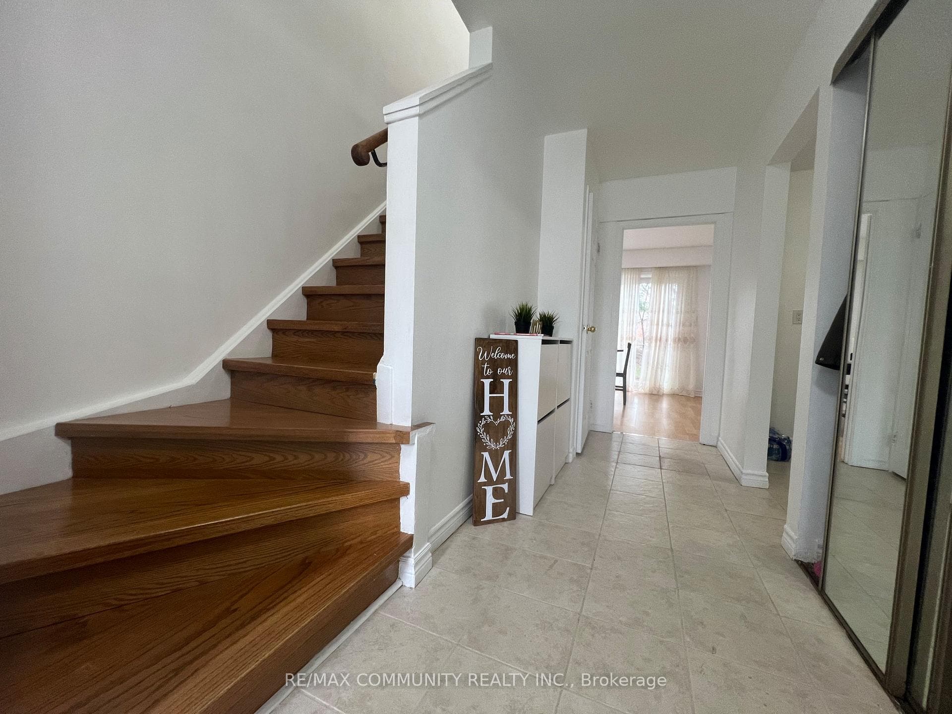 284 Sprucewood Court - Condo photo 4 of 17 in Scarborough Village / Eglinton East, Ontario