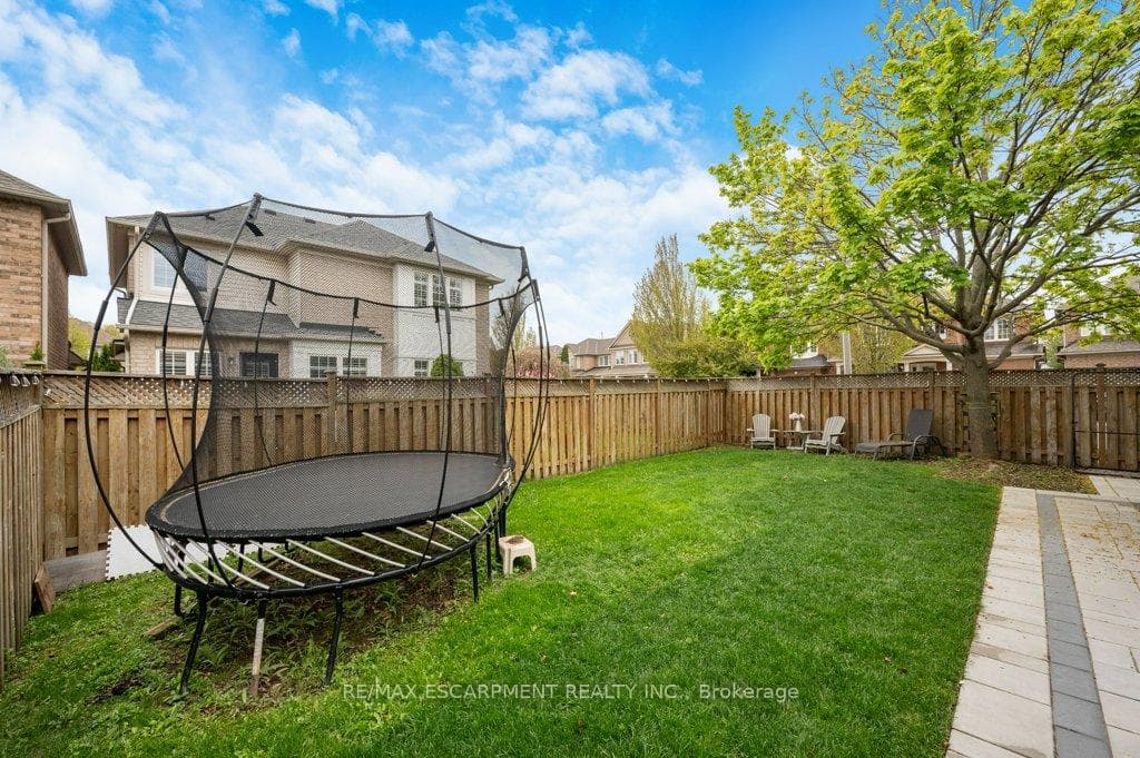 1360 Ashwood Terrace - Detached photo 35 of 39 in Oakville, Ontario