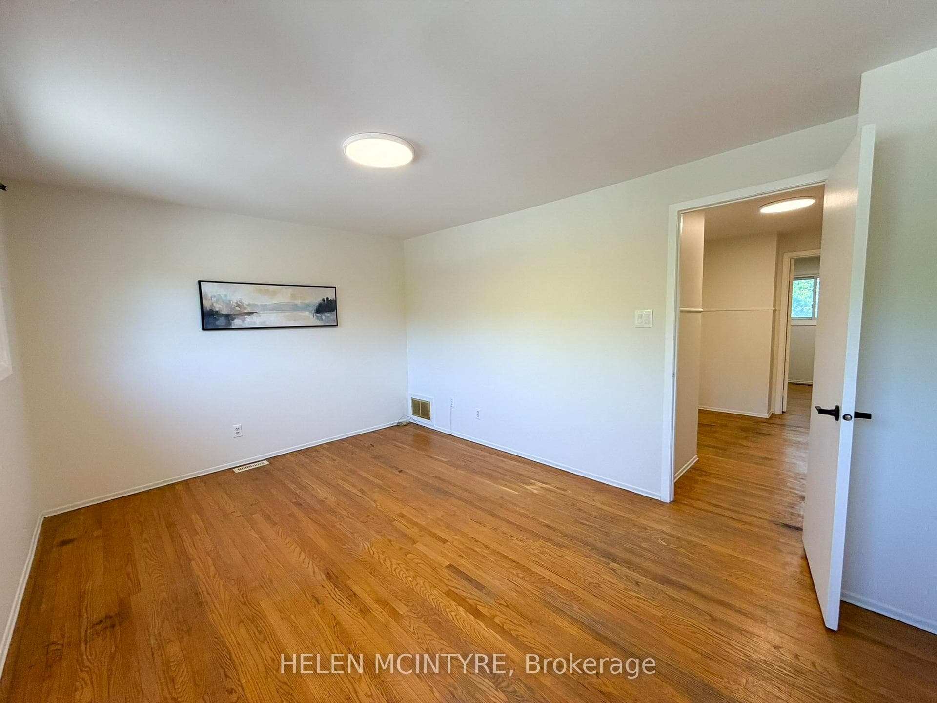 140 Ripley Court Unit 4 - Townhouse photo 22 of 47 in Oakville, Ontario