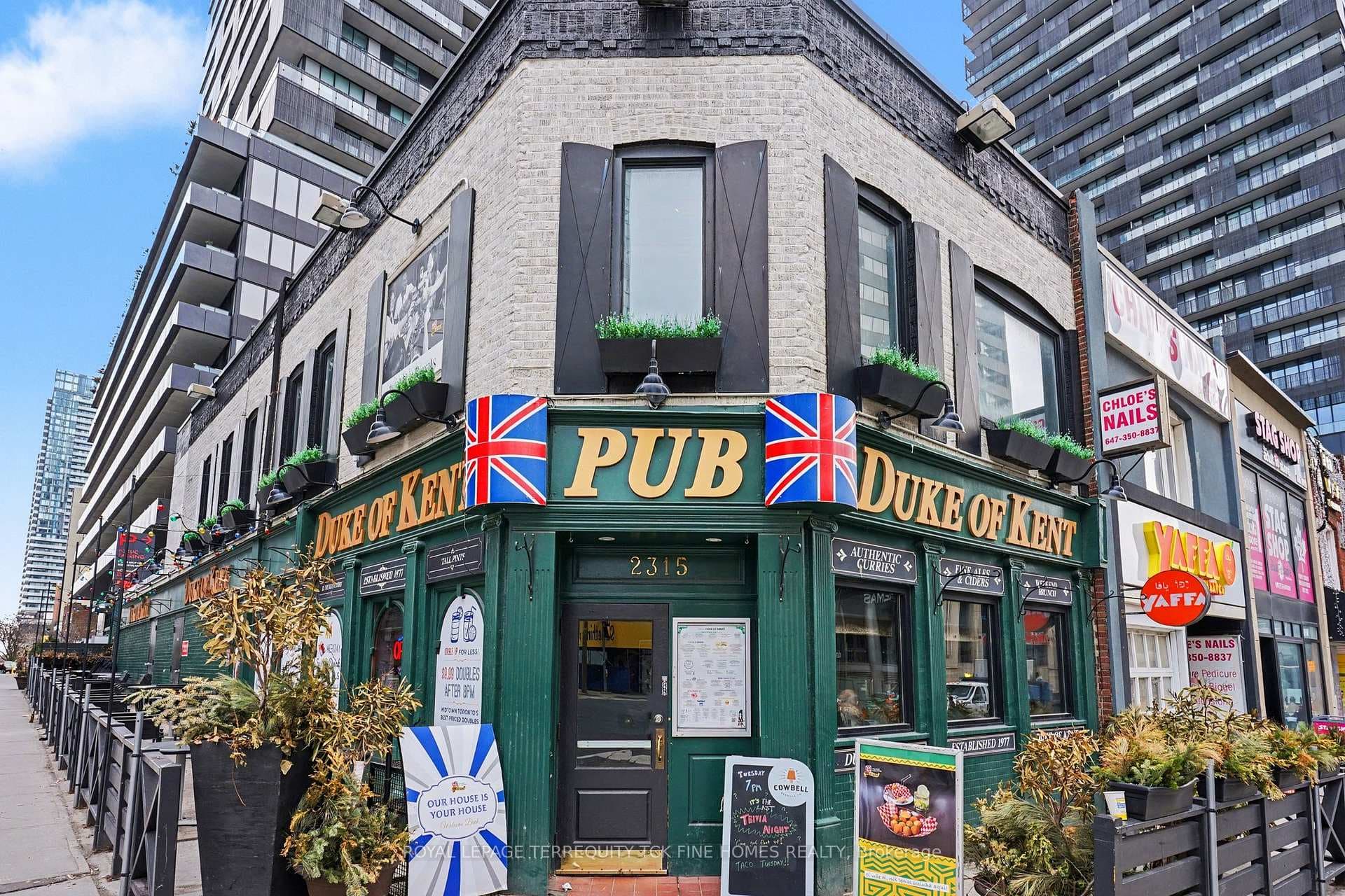 398 Eglinton Avenue Unit 1009 - Condo photo 22 of 39 in Leaside / Davisville, Ontario