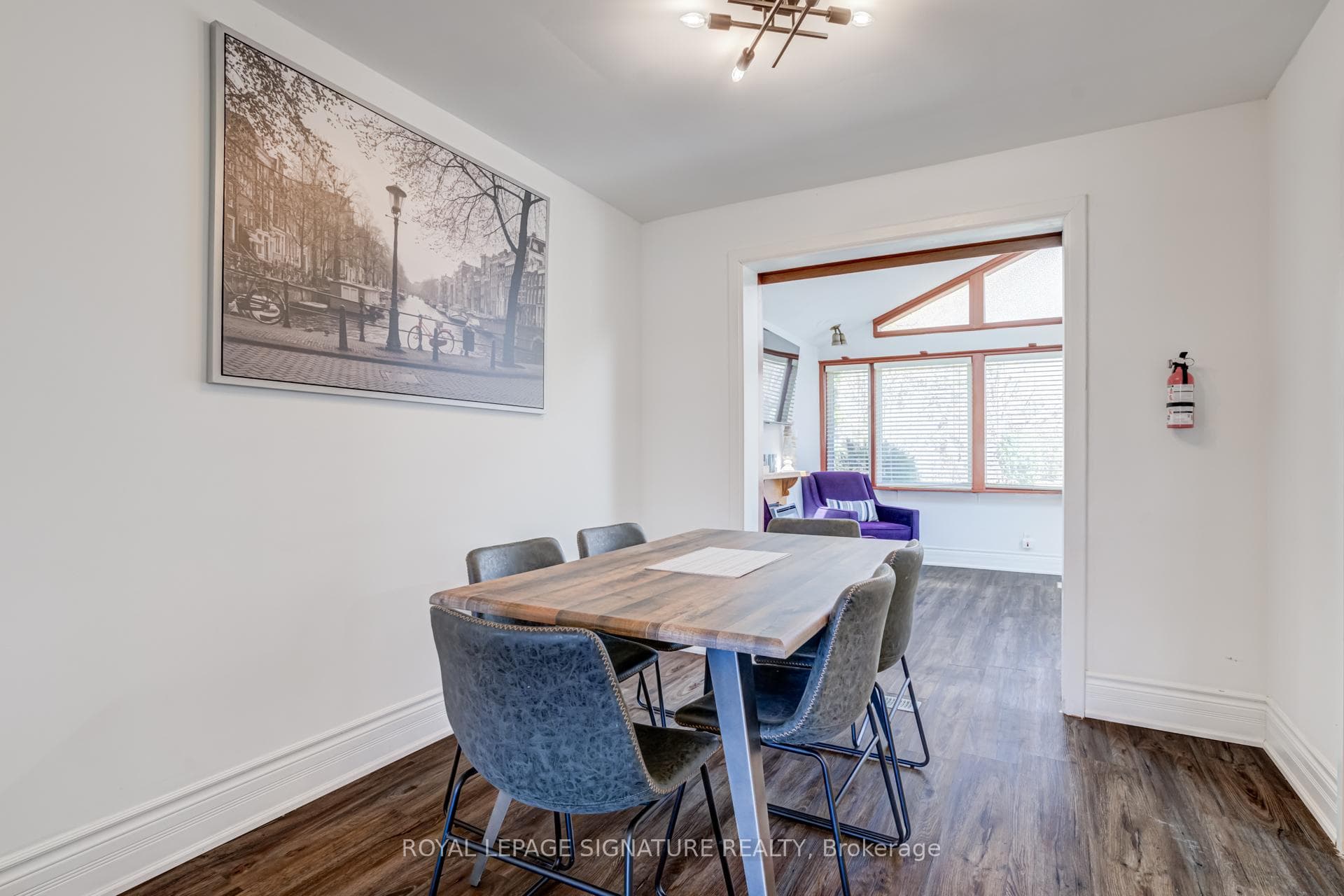 411 Maplehurst Avenue - Detached photo 9 of 31 in Oakville, Ontario