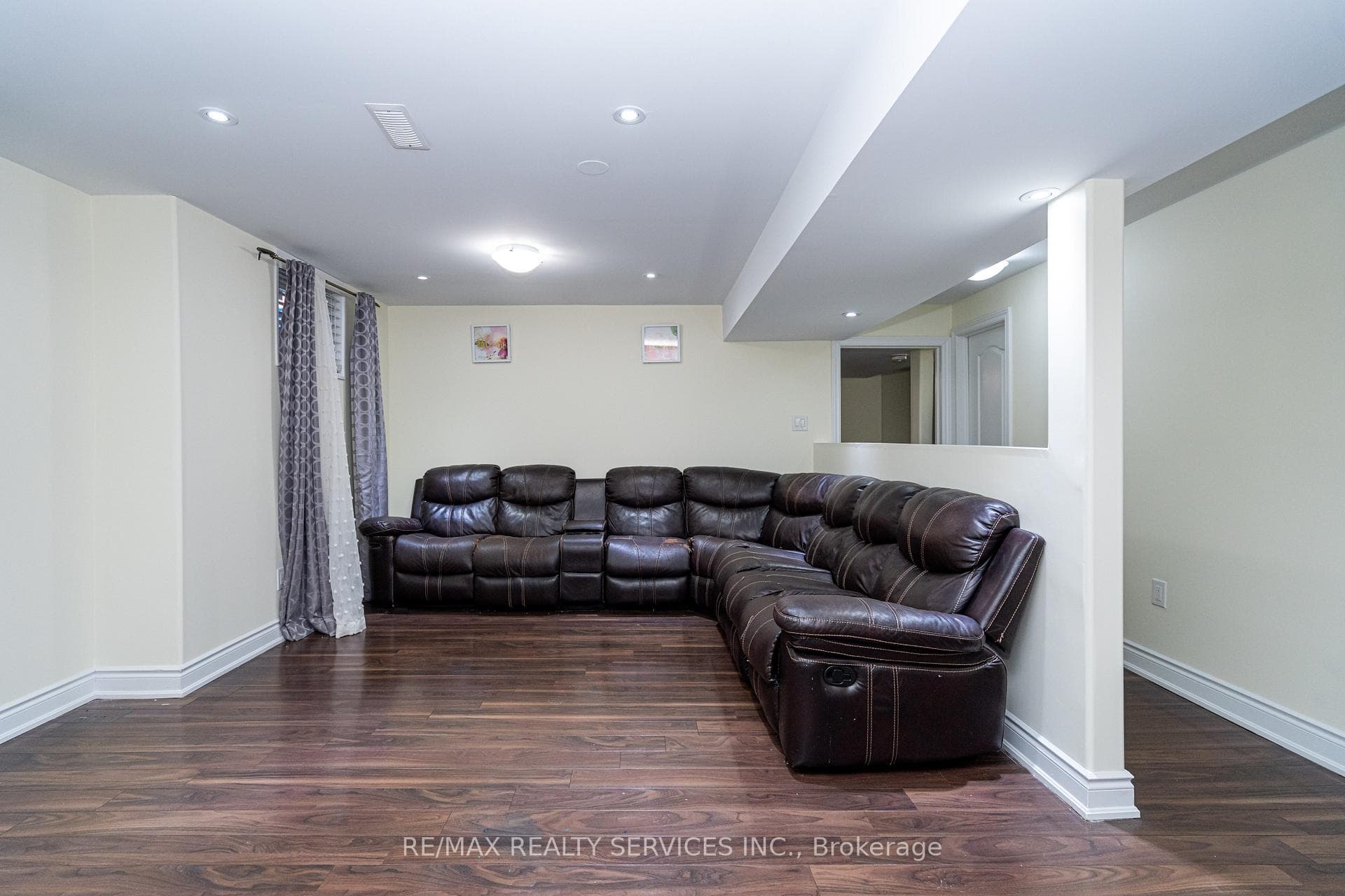 52 Mount Royal Circle - Detached photo 30 of 43 in Brampton, Ontario