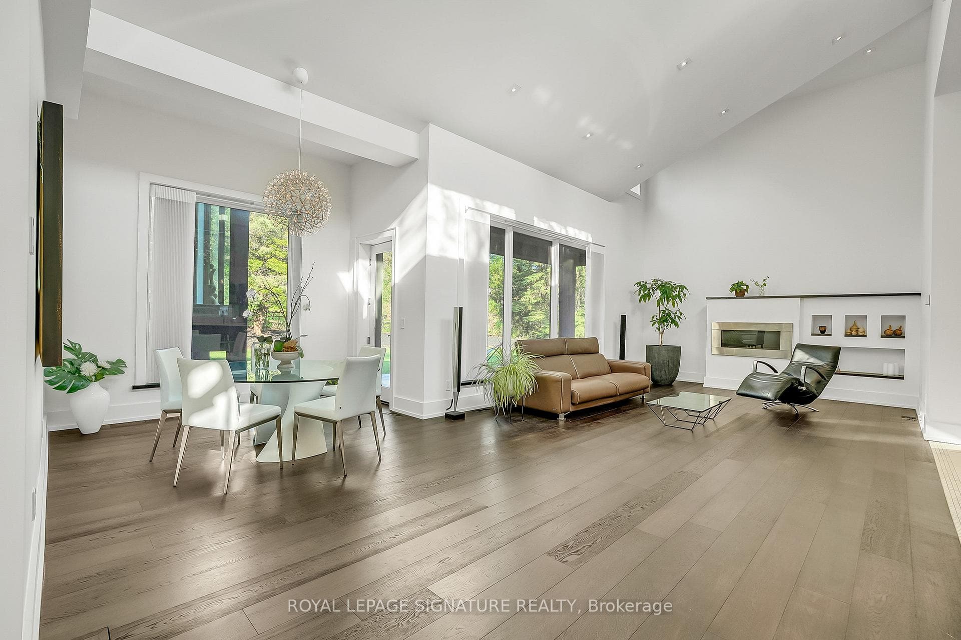 11 Sandpiper Court - Detached photo 7 of 50 in Don Mills / Parkwoods / Victoria Village, Ontario