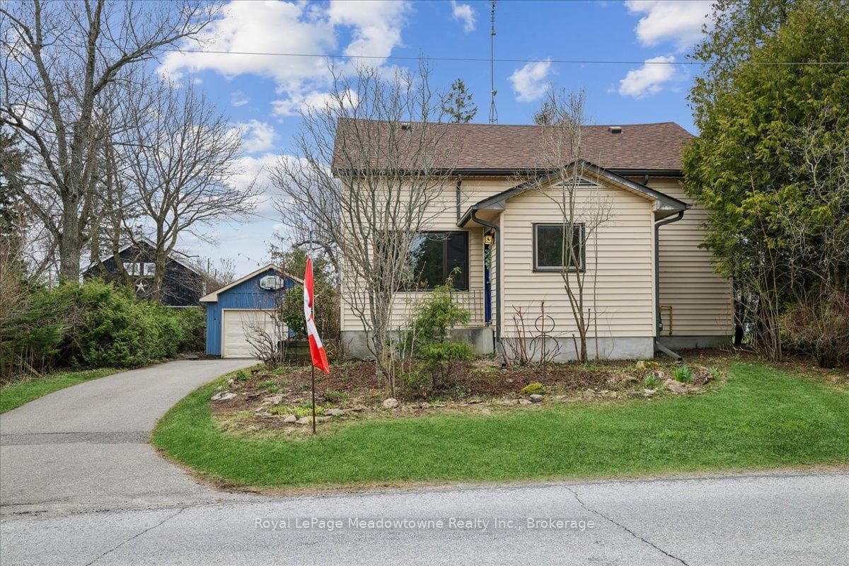 11024 First Line - Detached photo 47 of 49 in Milton, Ontario