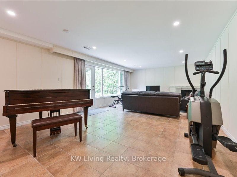52 Hawksbury Drive - Detached photo 29 of 43 in Hillcrest Village / Bayview Village, Ontario
