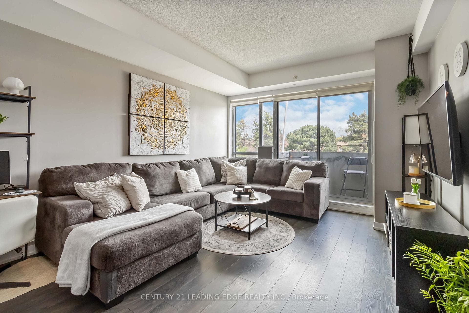1284 Guelph Line Unit 205 - Condo photo 1 of 29 in Burlington, Ontario