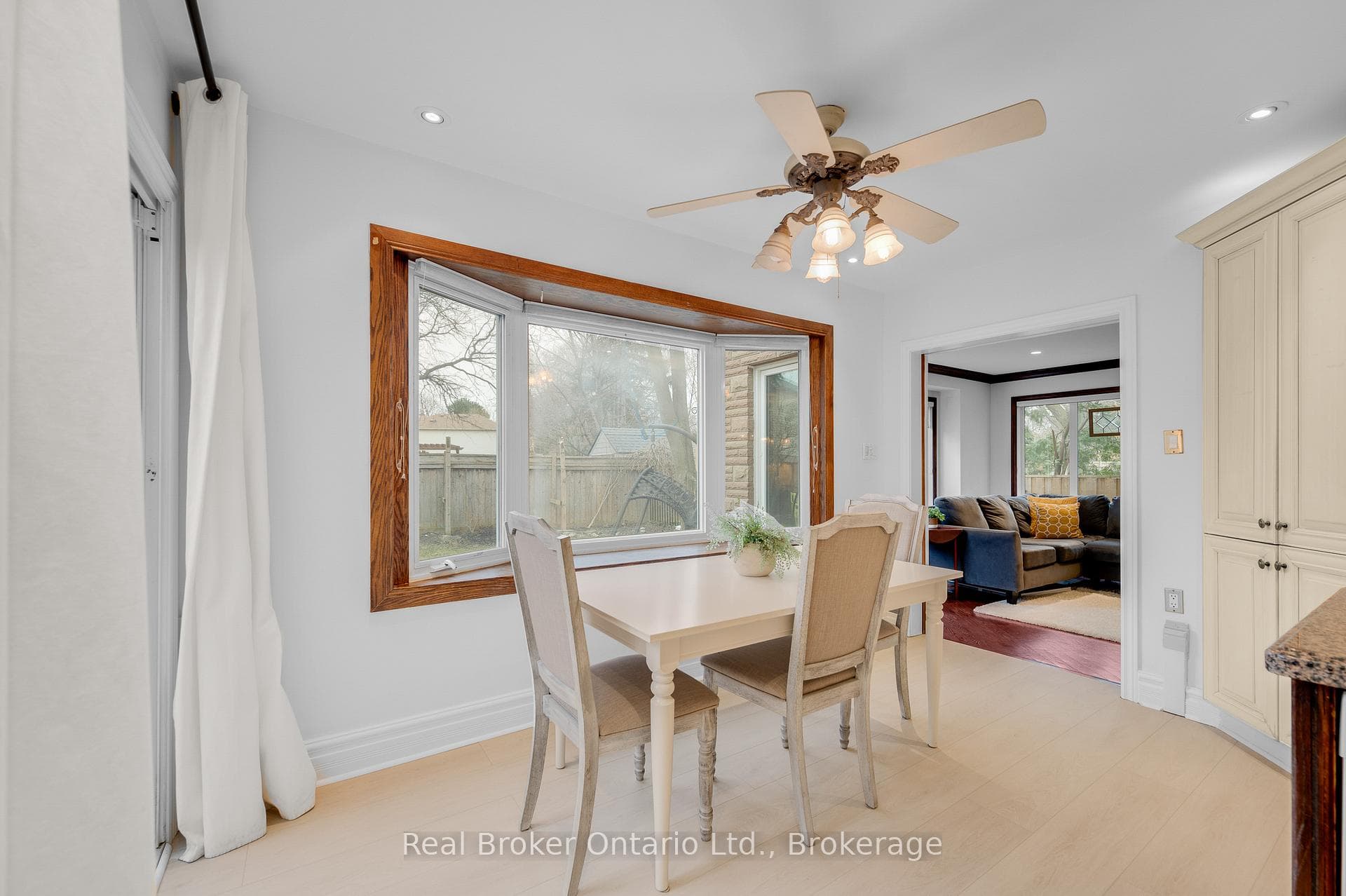 6366 Miller's Grove - Detached photo 16 of 46 in Mississauga, Ontario
