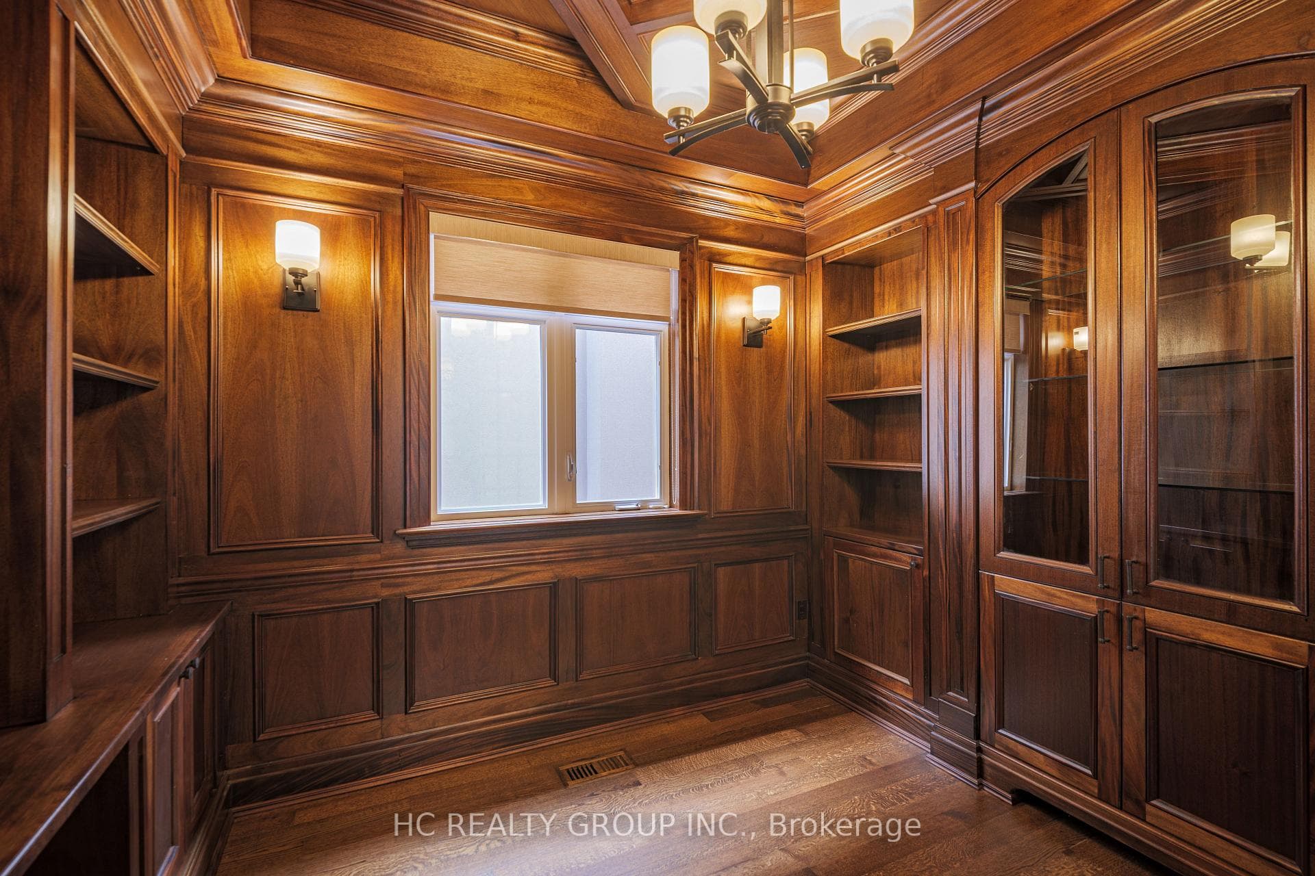 218A Holmes Avenue - Detached photo 11 of 50 in Willowdale / Newtonbrook, Ontario