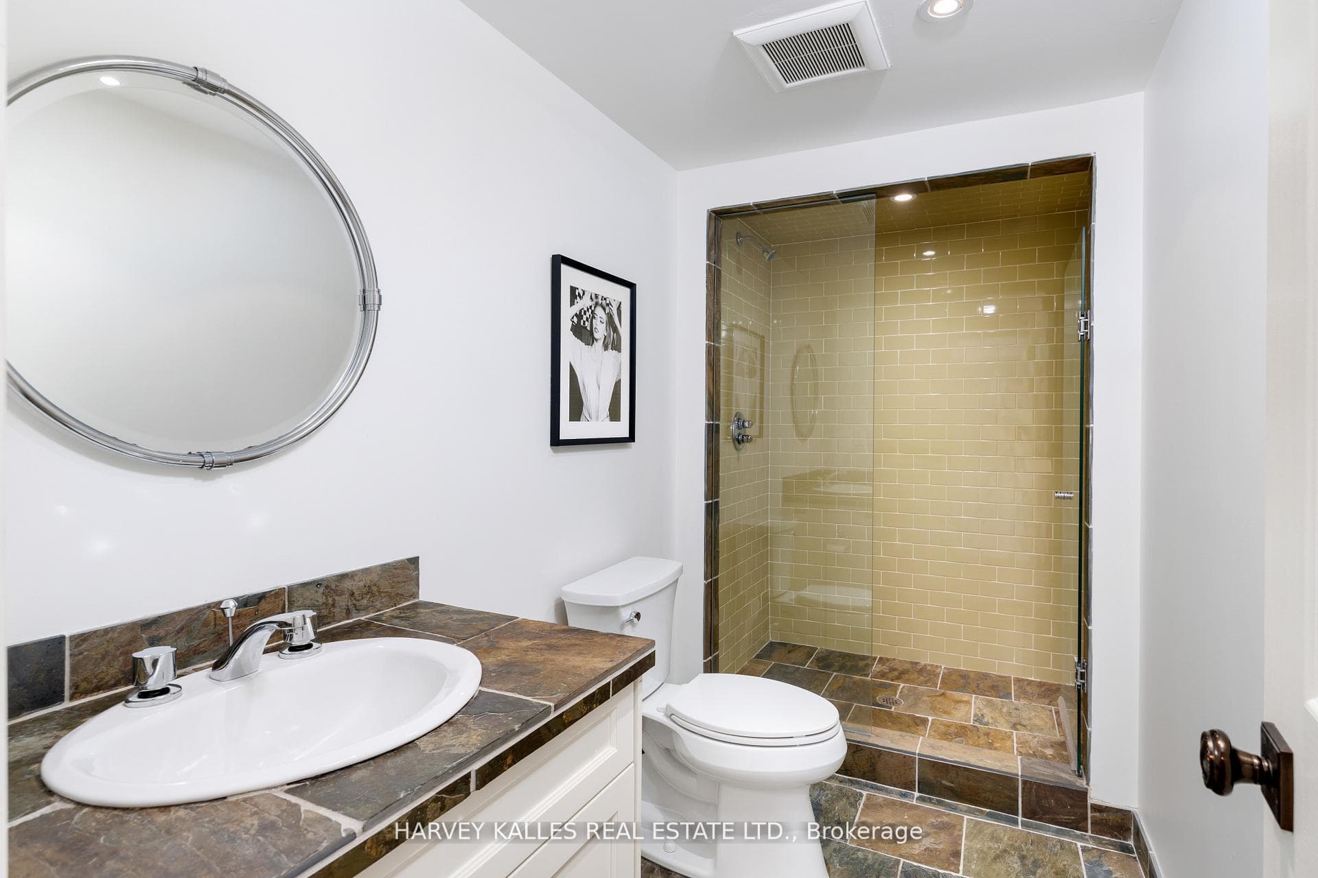 7 ROMNEY Road - Detached photo 48 of 50 in Etobicoke (Islington / Rexdale), Ontario