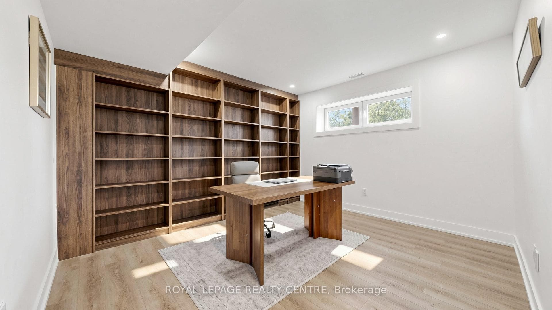 521 Old York Road - Detached photo 33 of 49 in Burlington, Ontario