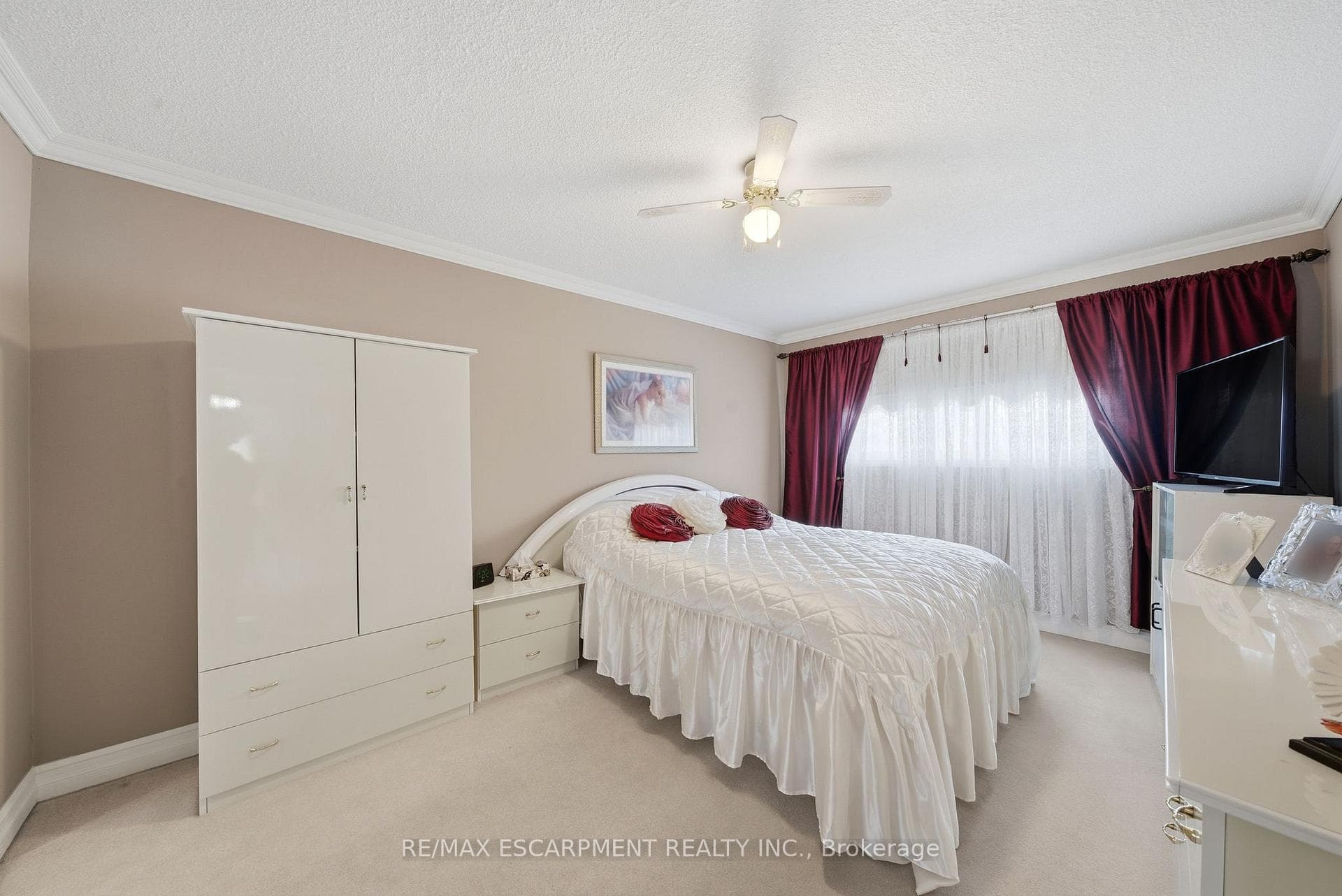 1149 Dowland Crescent - Detached photo 19 of 50 in Burlington, Ontario