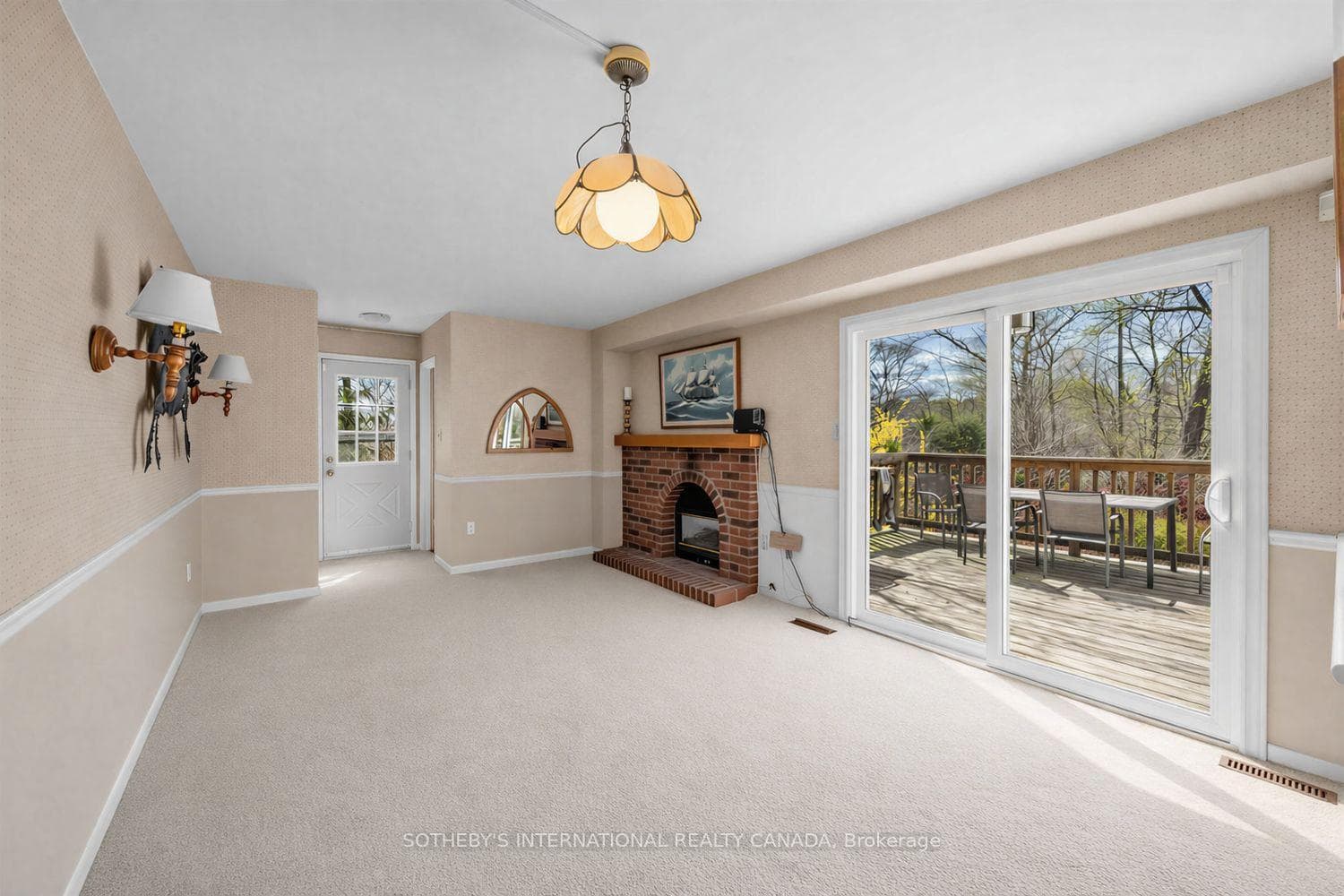 80 Ben Machree Drive - Detached photo 7 of 34 in Mississauga, Ontario