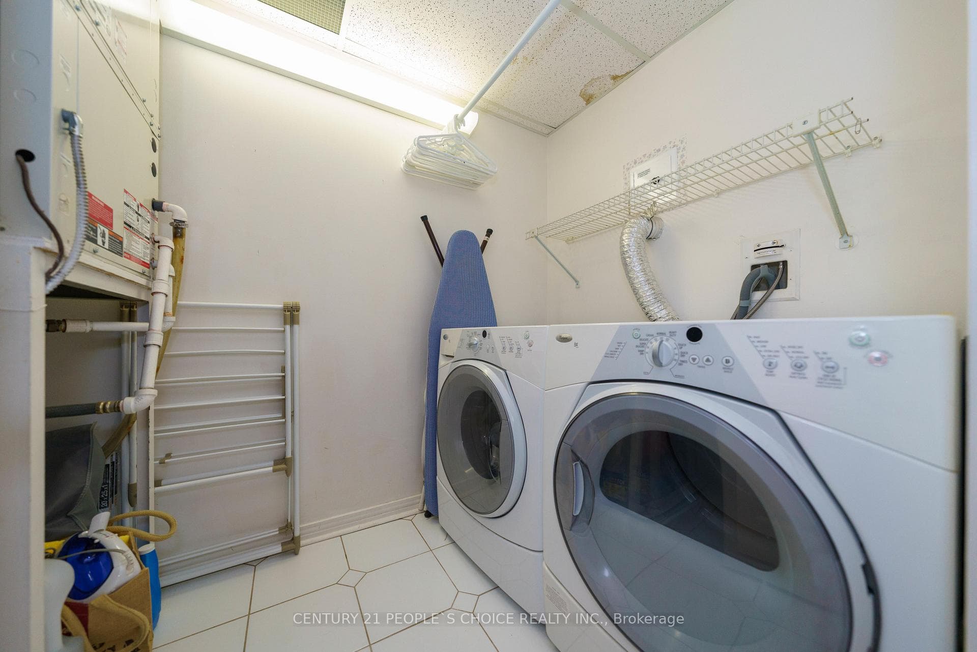 1905 Pilgrims Way Unit 506 - Condo photo 28 of 46 in Oakville, Ontario